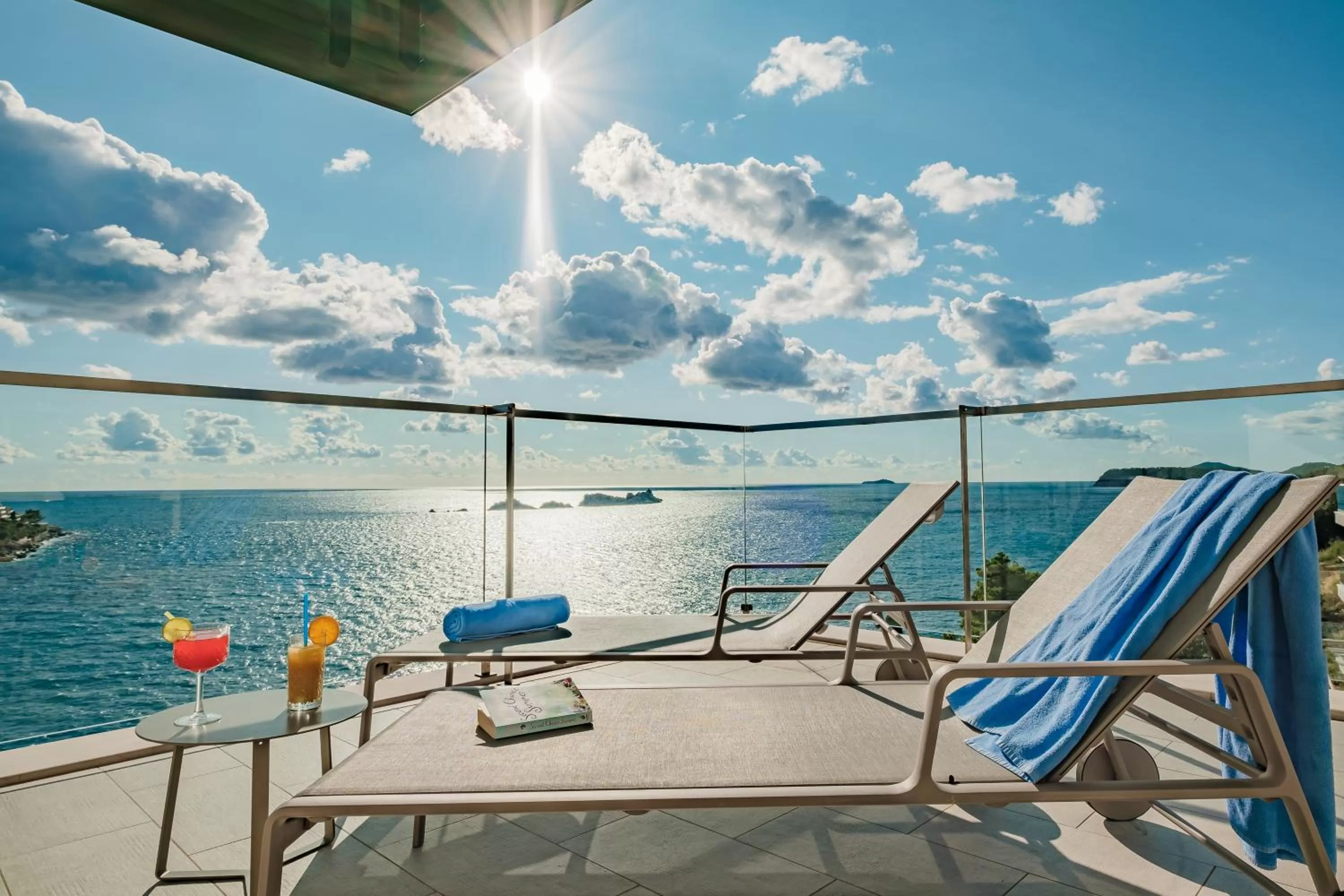 Sea view in Hotel More