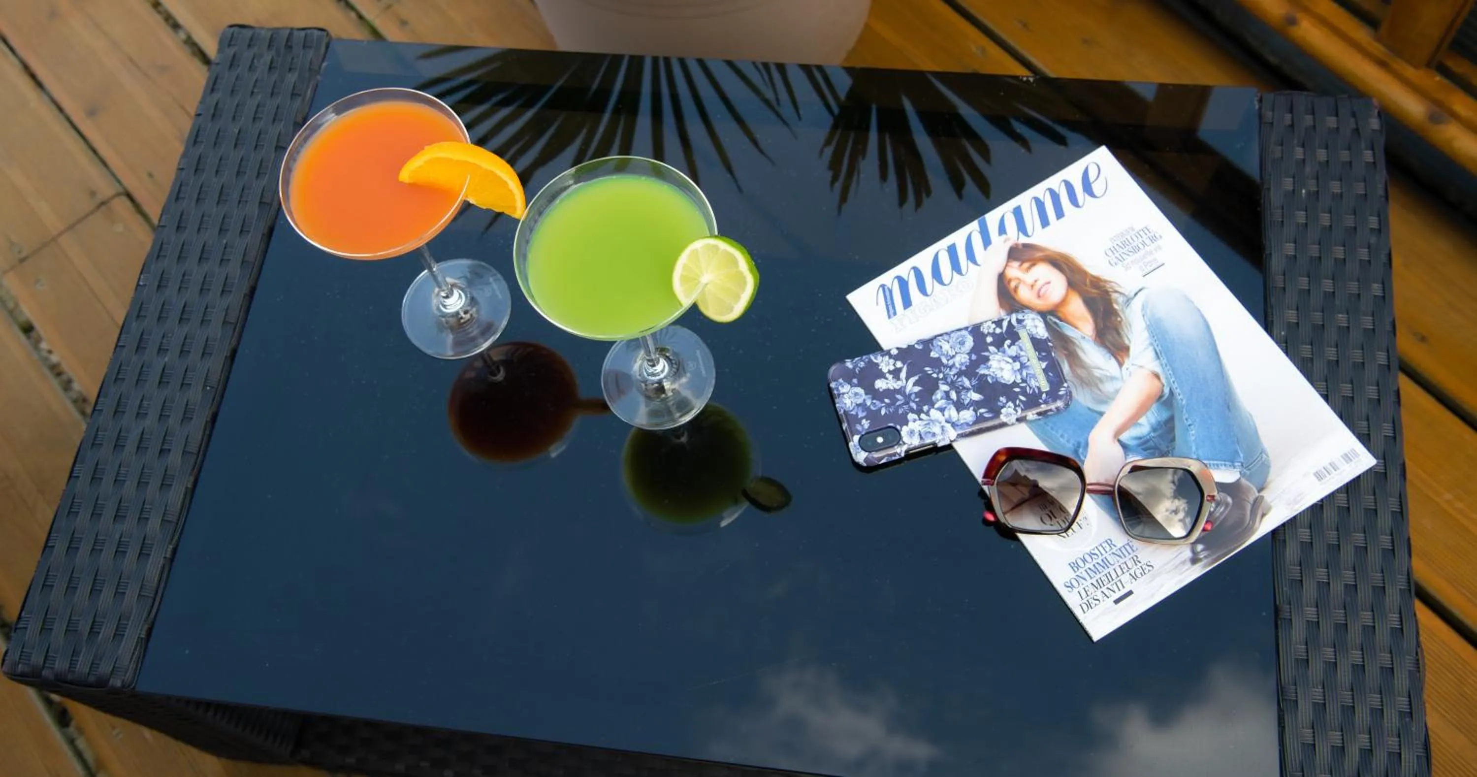 Lounge or bar in Le Saint-Aubin