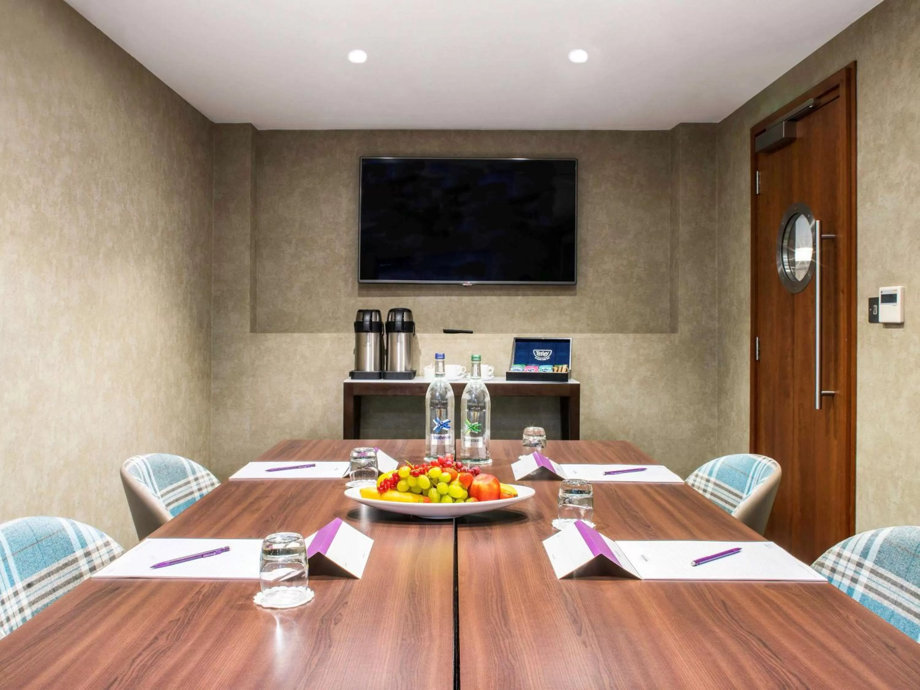 On site in Mercure London Heathrow Airport