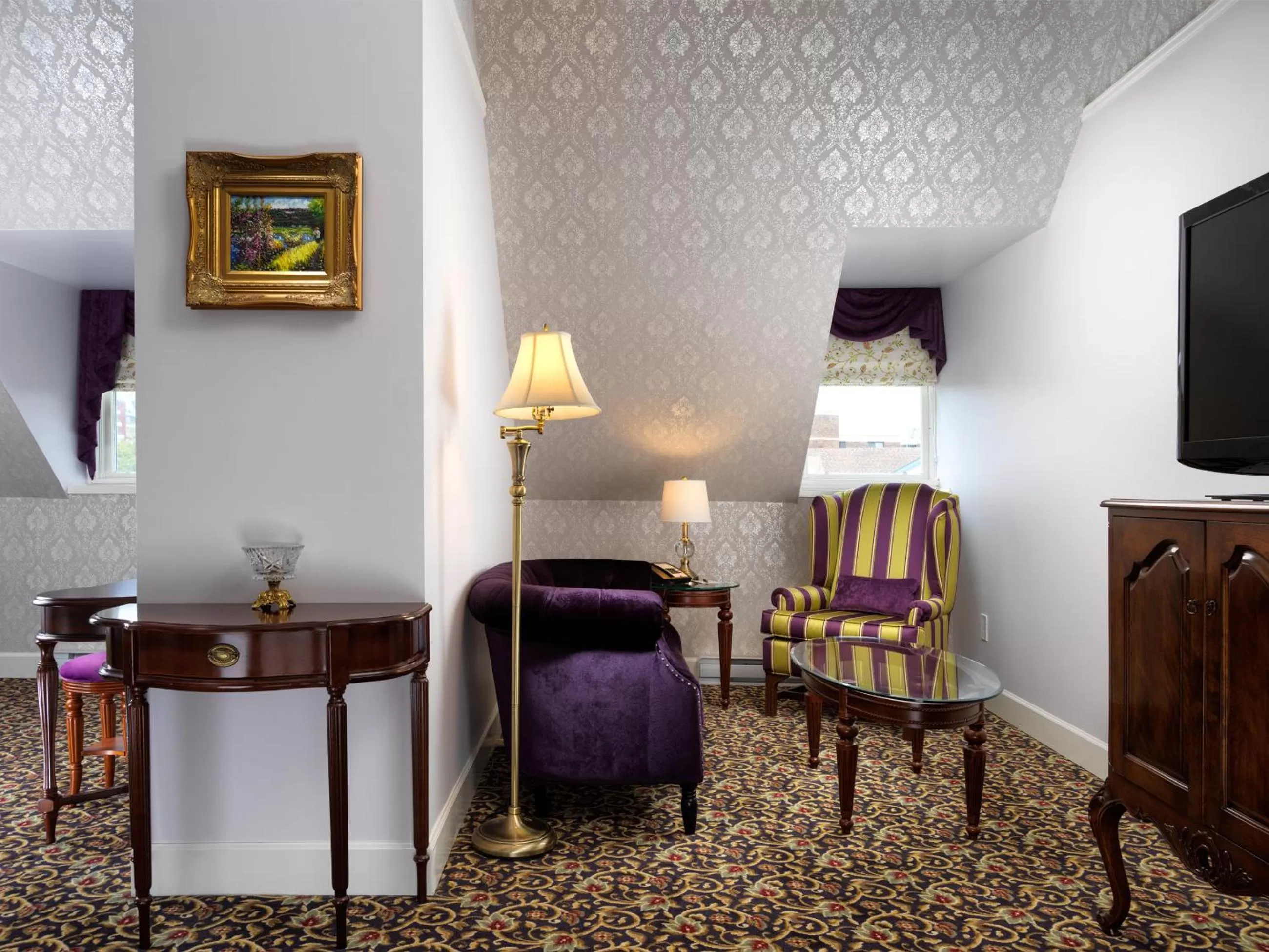Seating area in Pendray Inn and Tea House