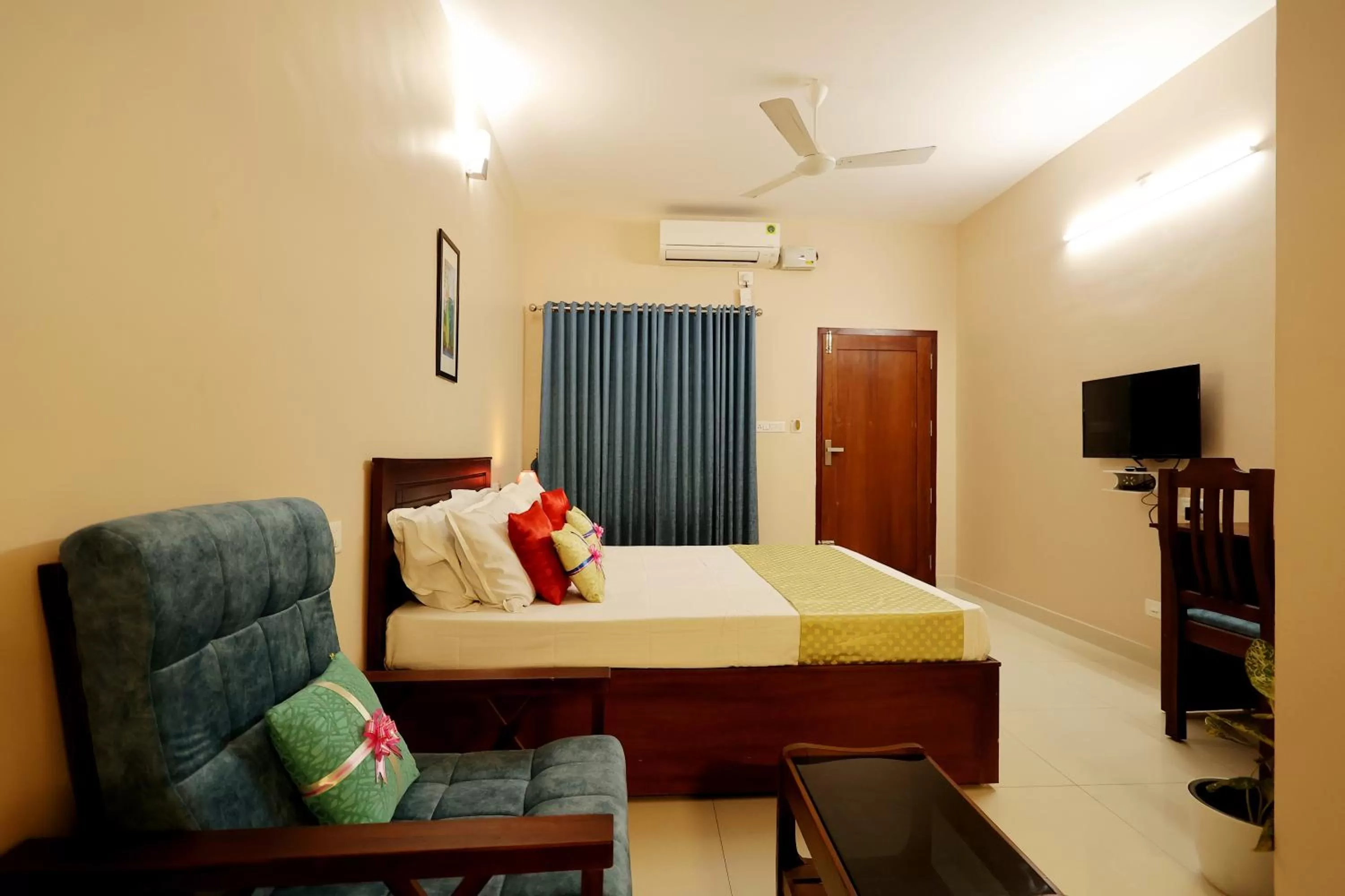 Bed in Isha Residency