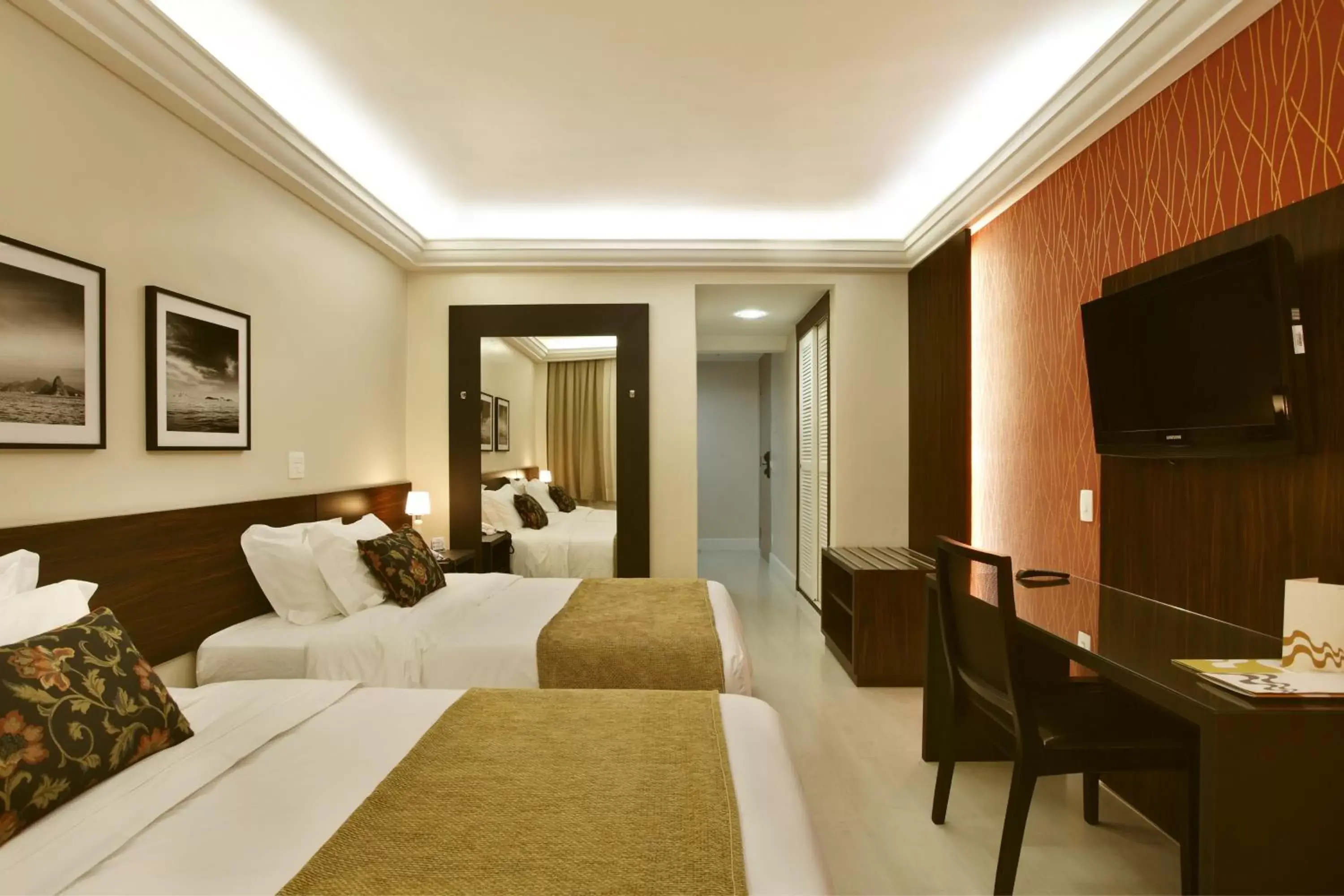 Deluxe Twin Room in Copa Sul Hotel Deluxe Twin Room in Copa Sul Hotel