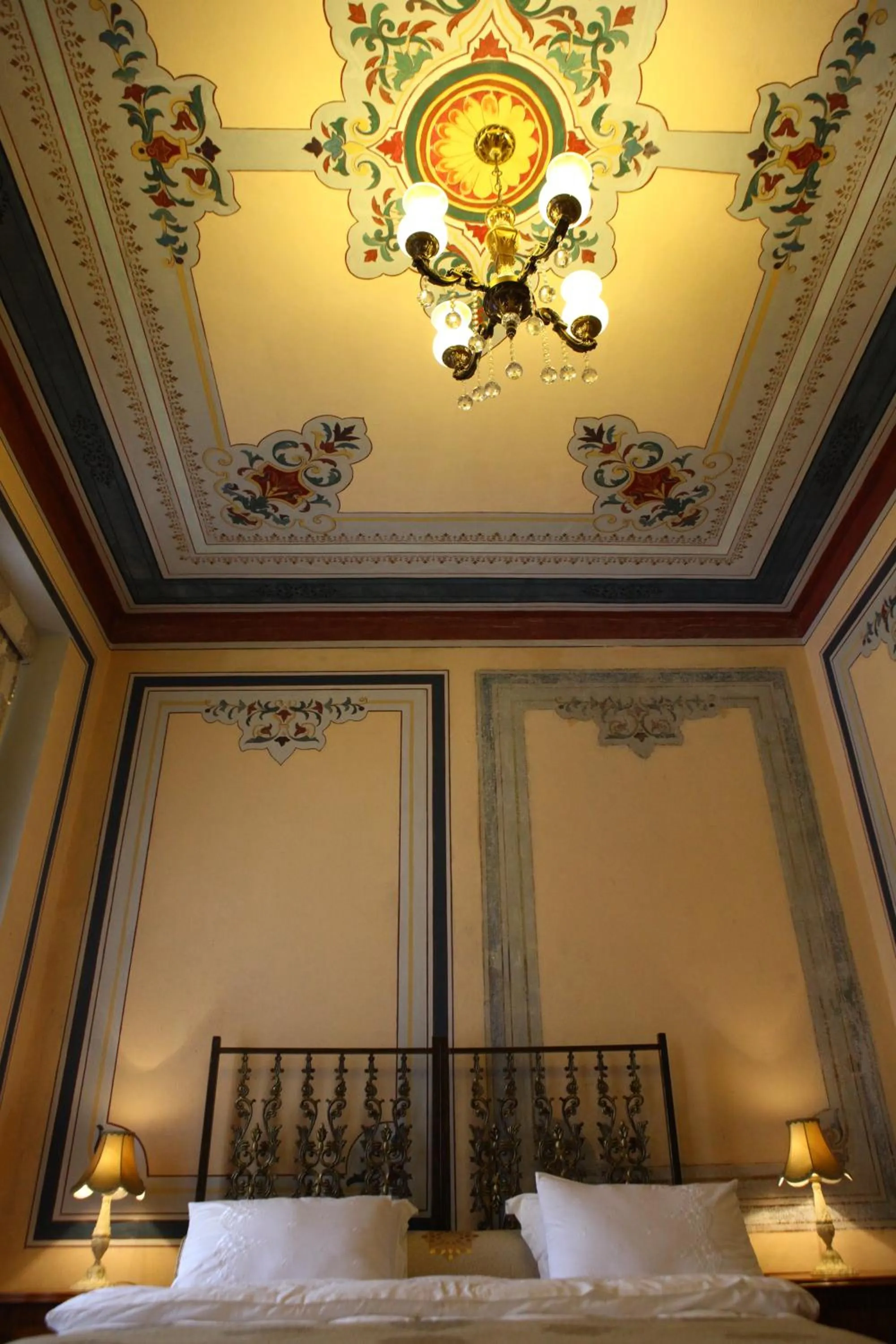 Photo of the whole room, Bed in Sarnıç Butik Otel