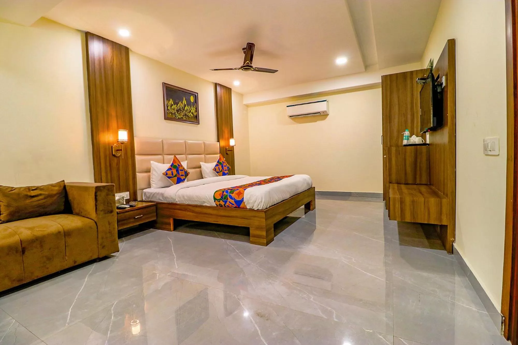 FabHotel Prime K9 Regency