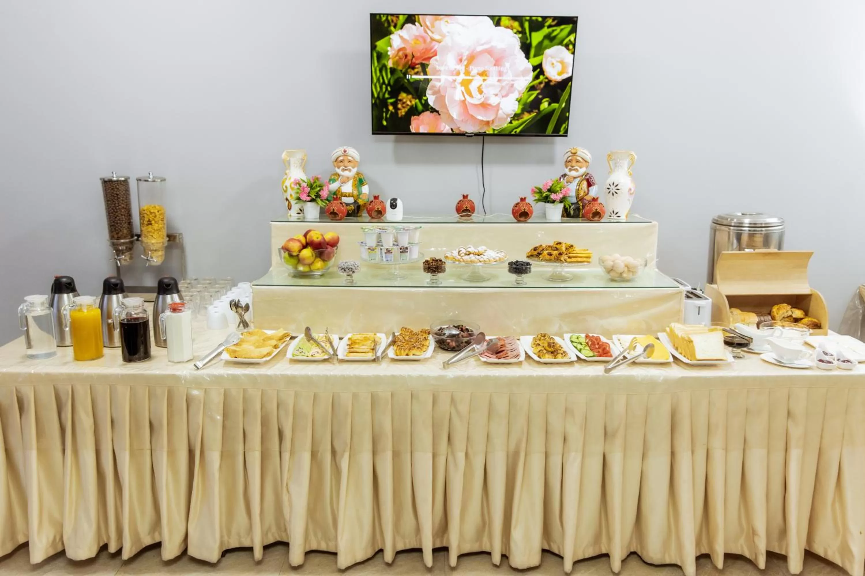 Breakfast, Food in Stella Hotel Tashkent