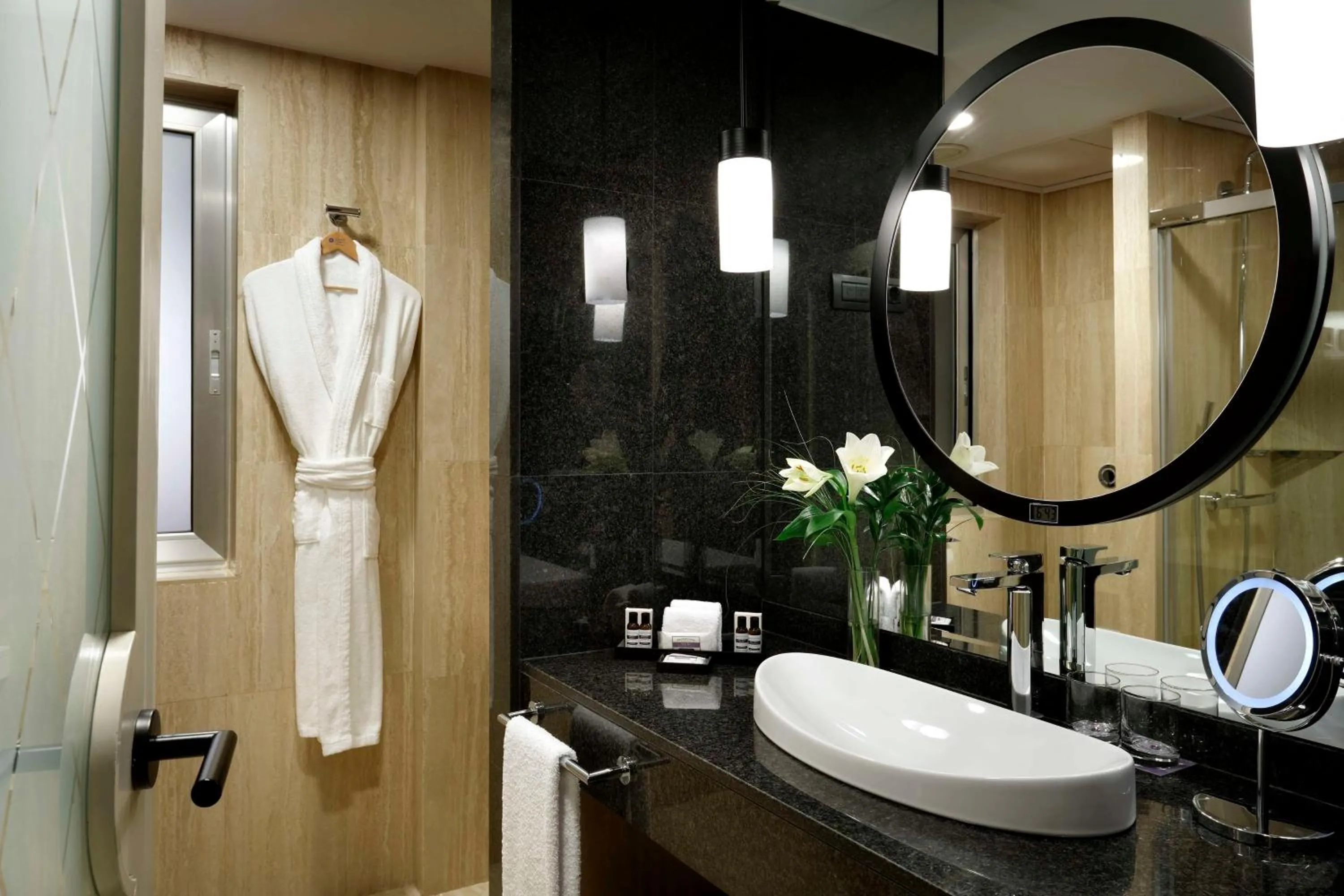 Bathroom in Hyatt Regency Hesperia Madrid