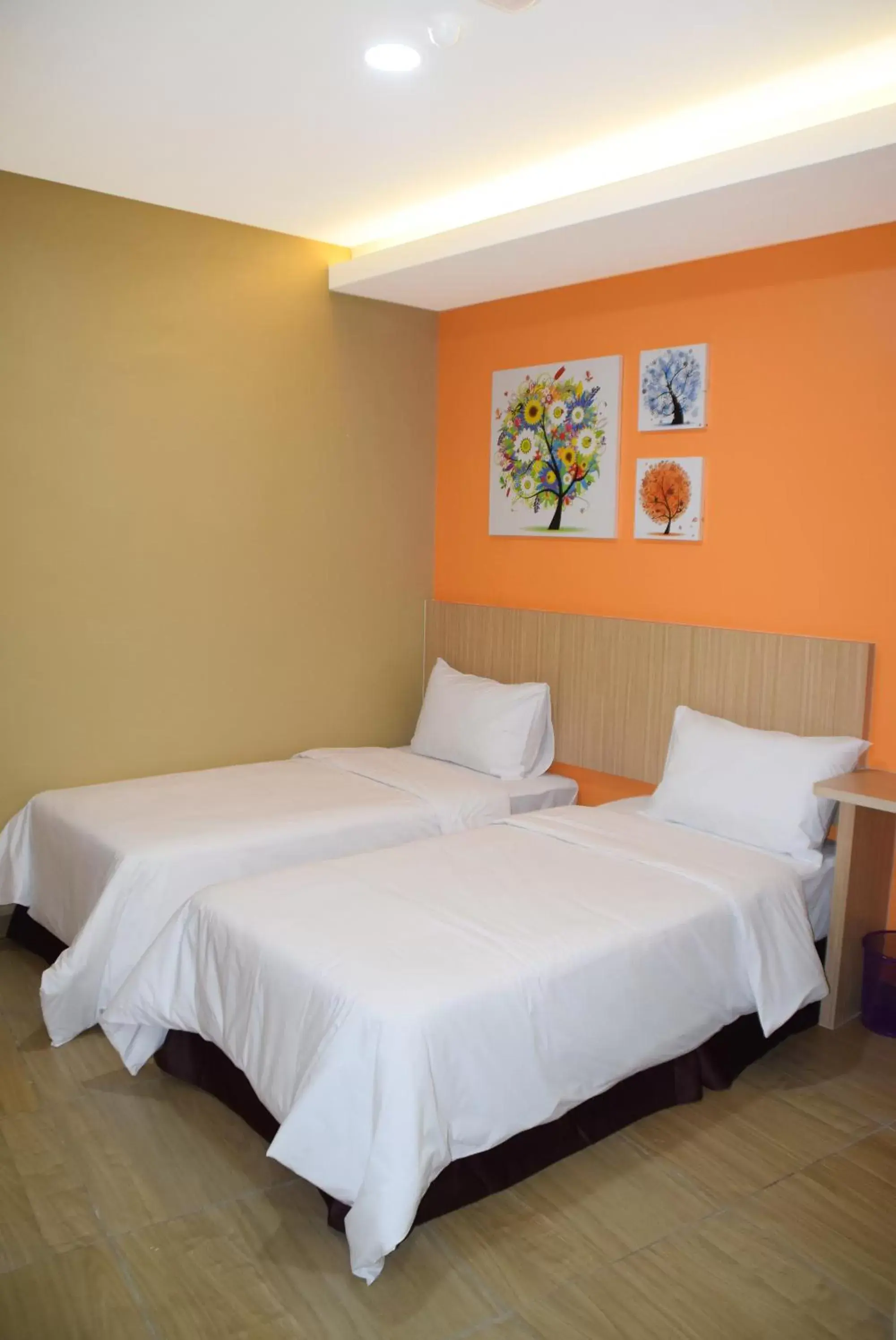 Twin Room in Asiago Hotel Twin Room in Asiago Hotel