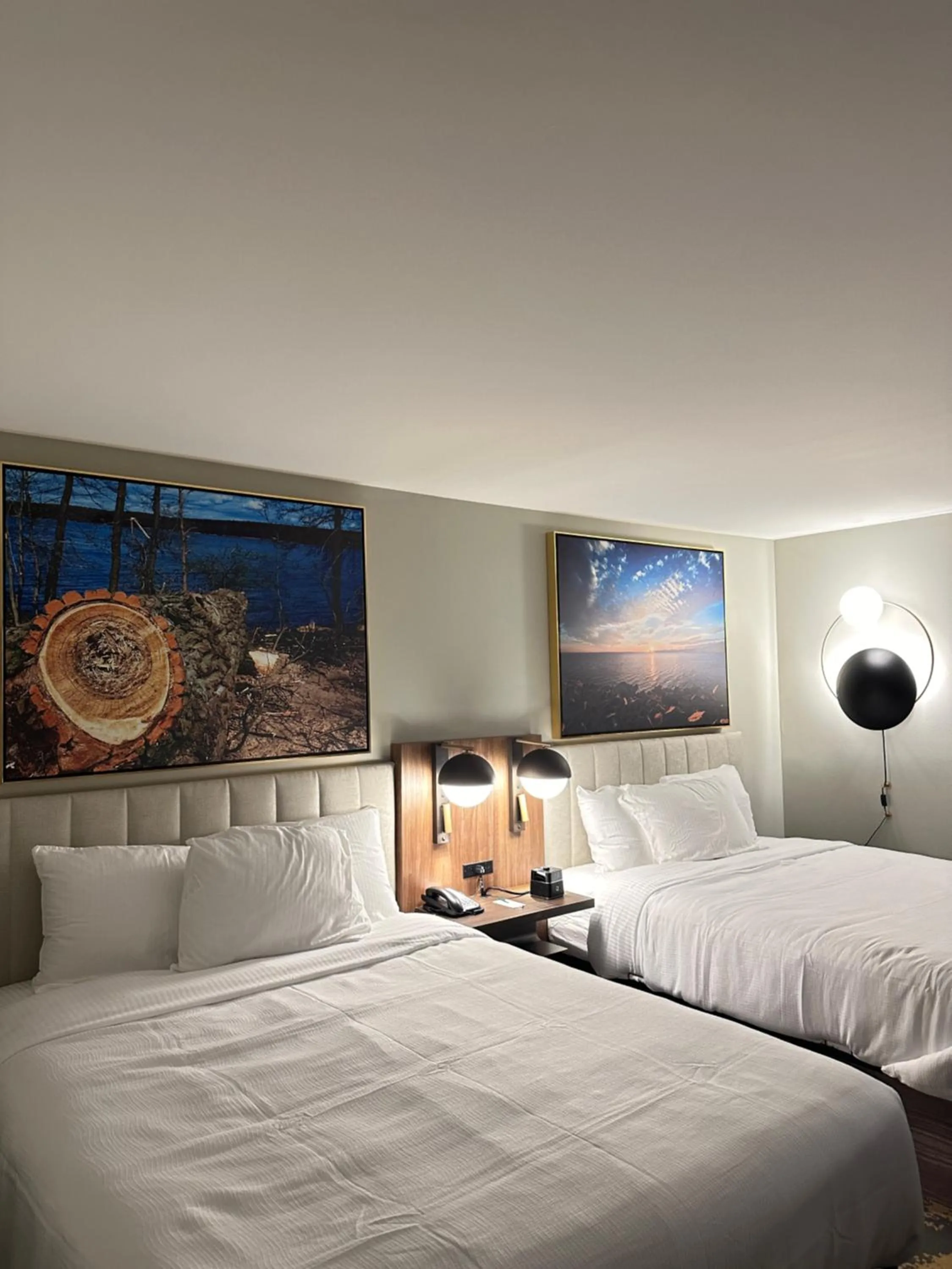 Bed in La Quinta Inn by Wyndham Columbia NE Fort Jackson