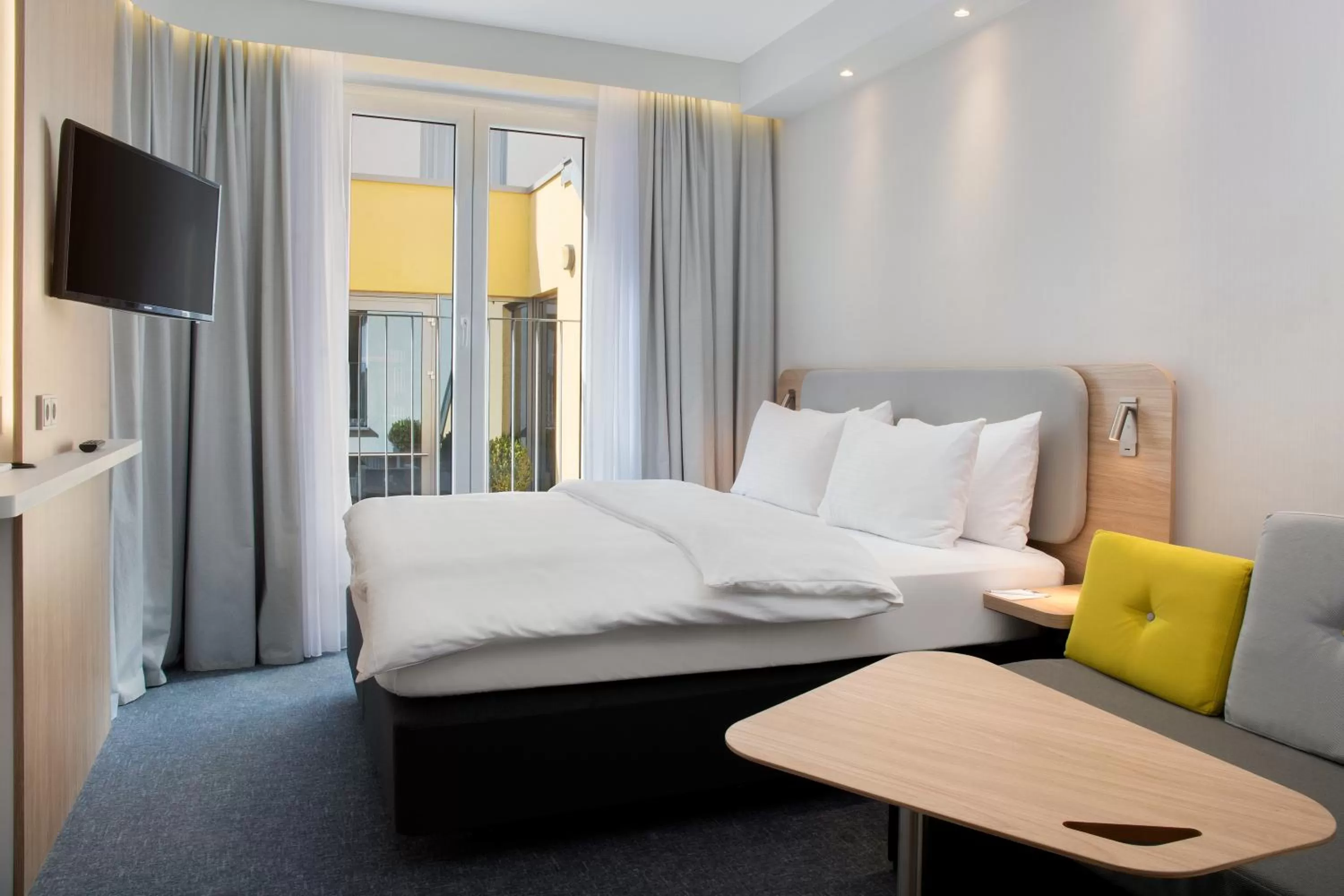 Bed in Holiday Inn Express Baden-Baden by IHG