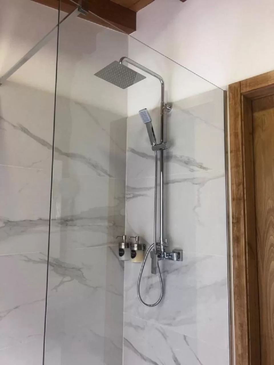 Shower in Bellu Suites