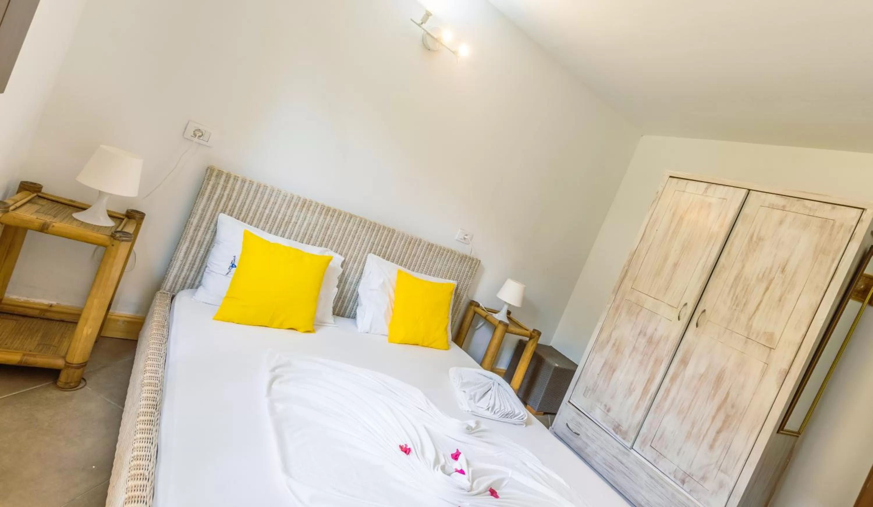 Bedroom, Bed in Porto Antigo Hotel BB