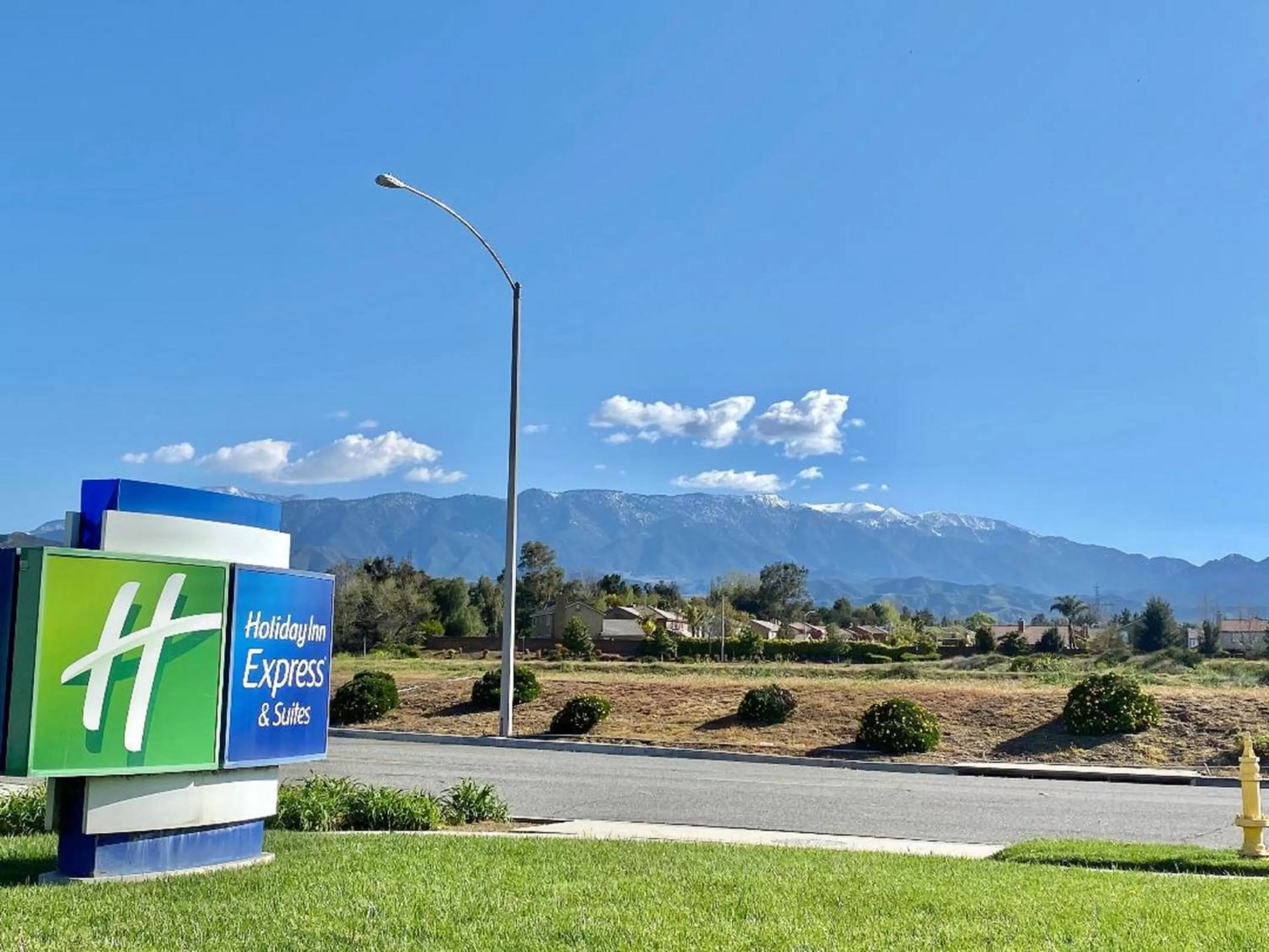 Property building in Holiday Inn Express & Suites Beaumont - Oak Valley by IHG