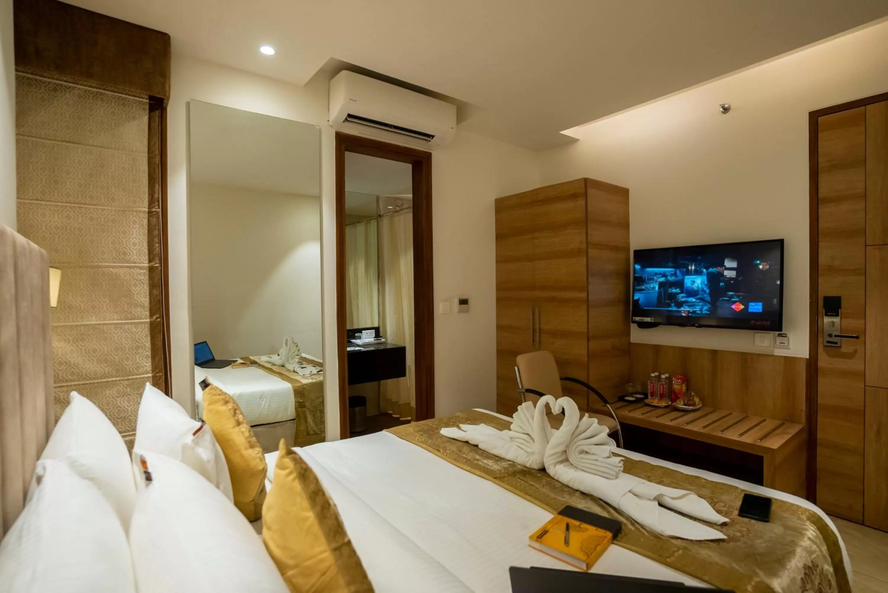 TV and multimedia, Bed in Celebrant Hotel