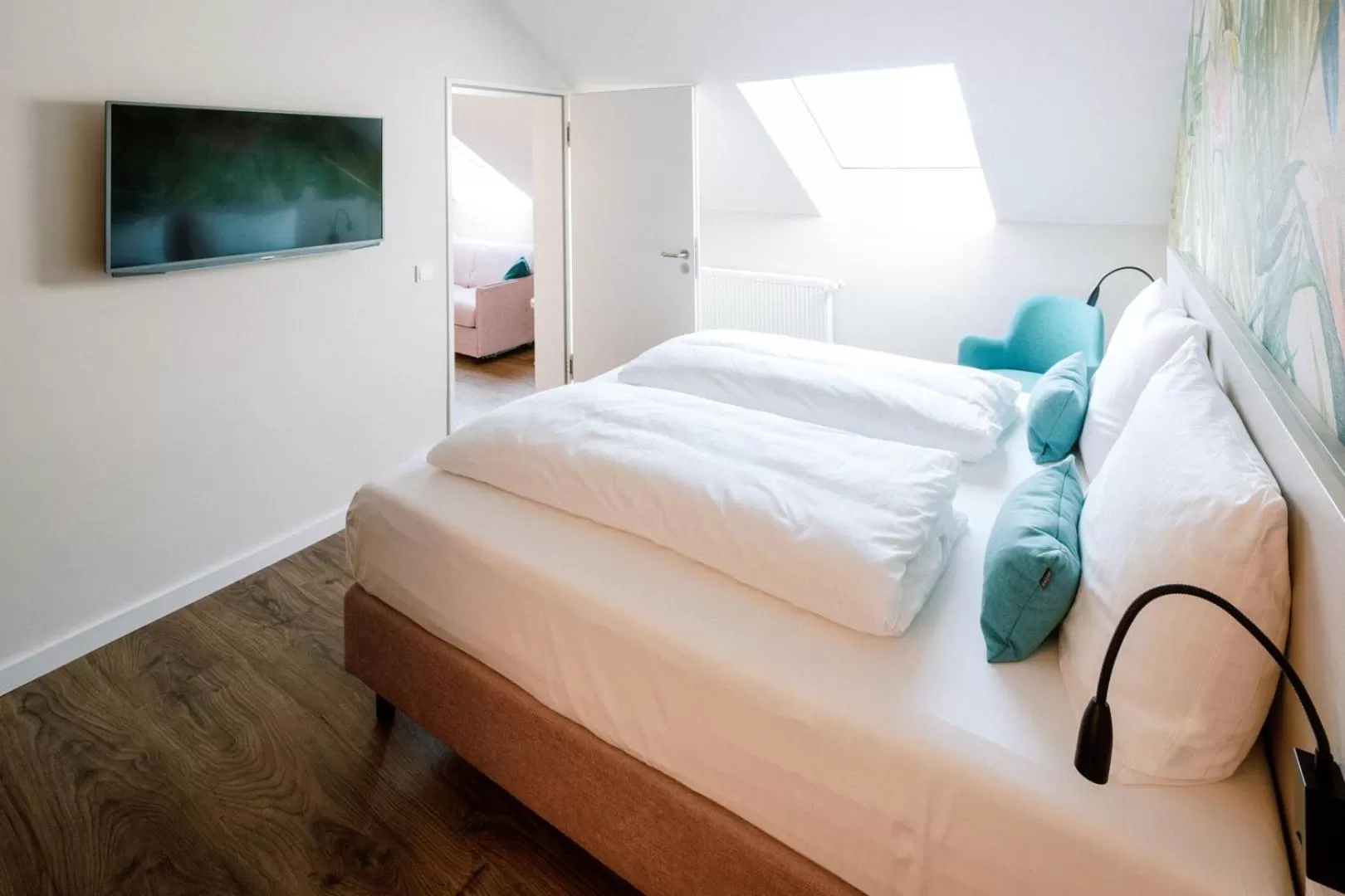 Bedroom, Bed in Hotel am Zoo