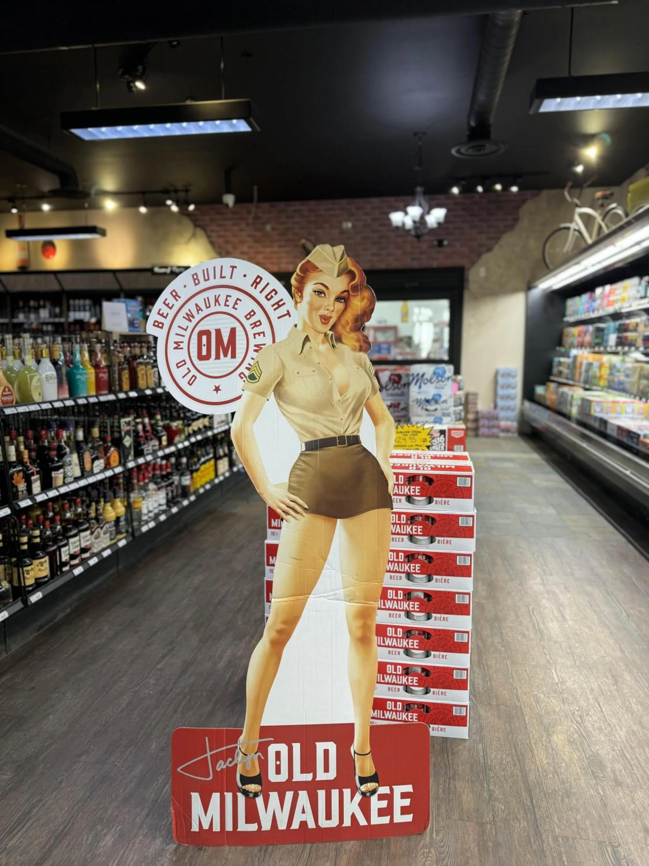 On-site shops in Divya Sutra Plaza and Conference Centre, Vernon, BC