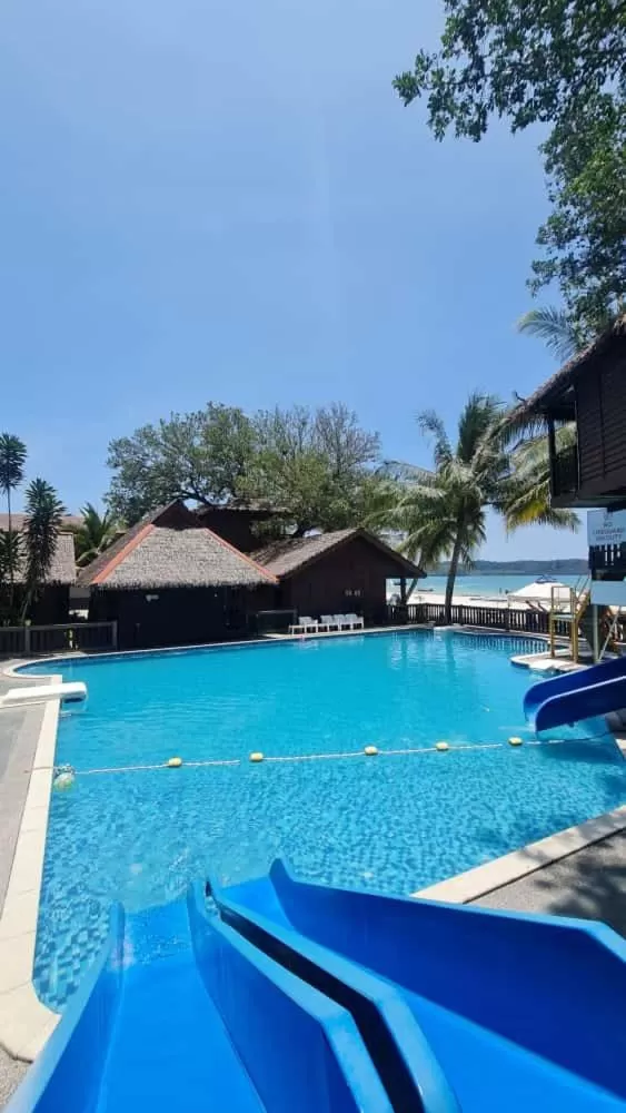 Swimming pool in Malibest Resort