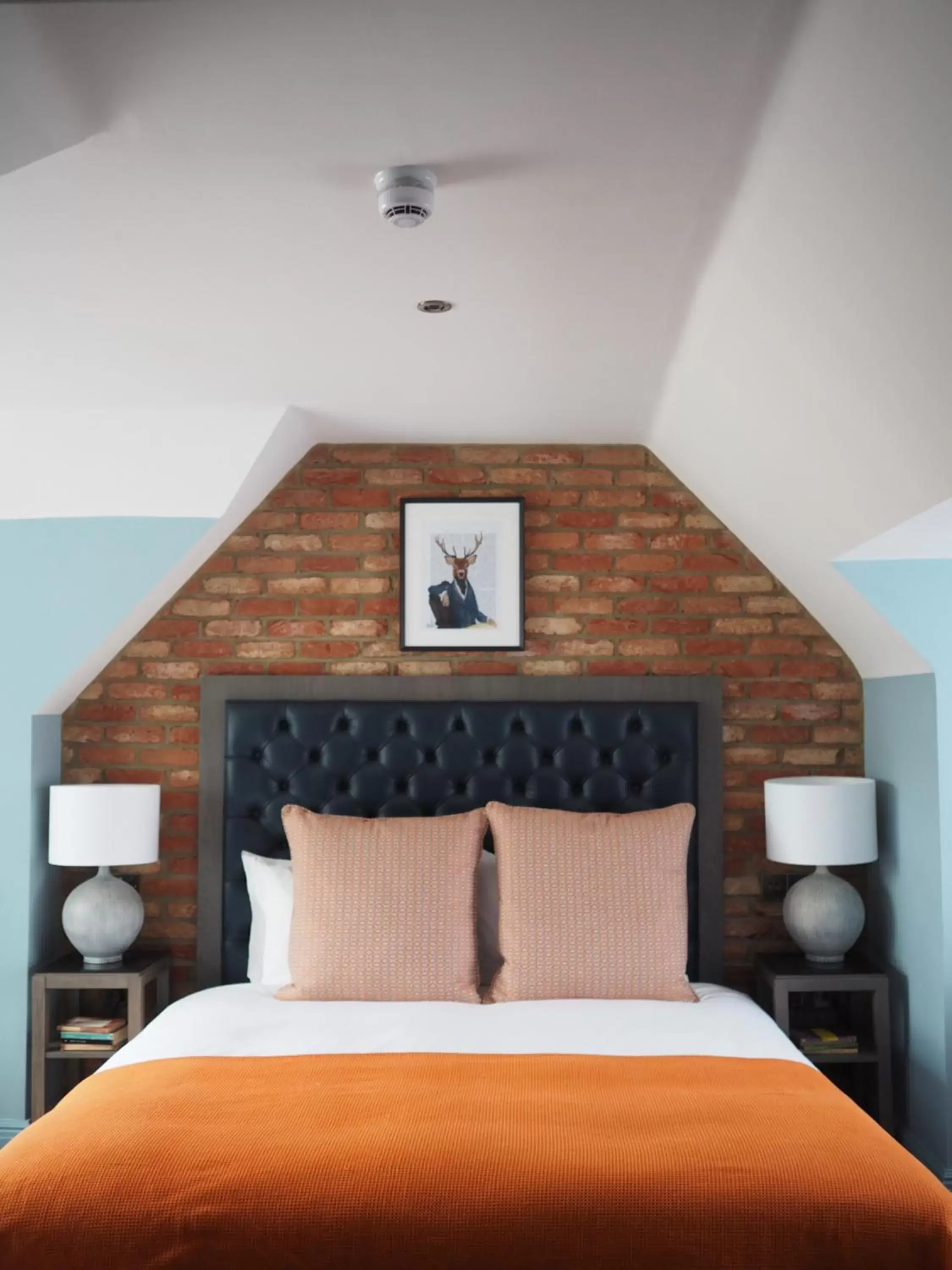 Coach House Apartment Suite in The Great House, Sonning, Berkshire Coach House Apartment Suite in The Great House, Sonning, Berkshire