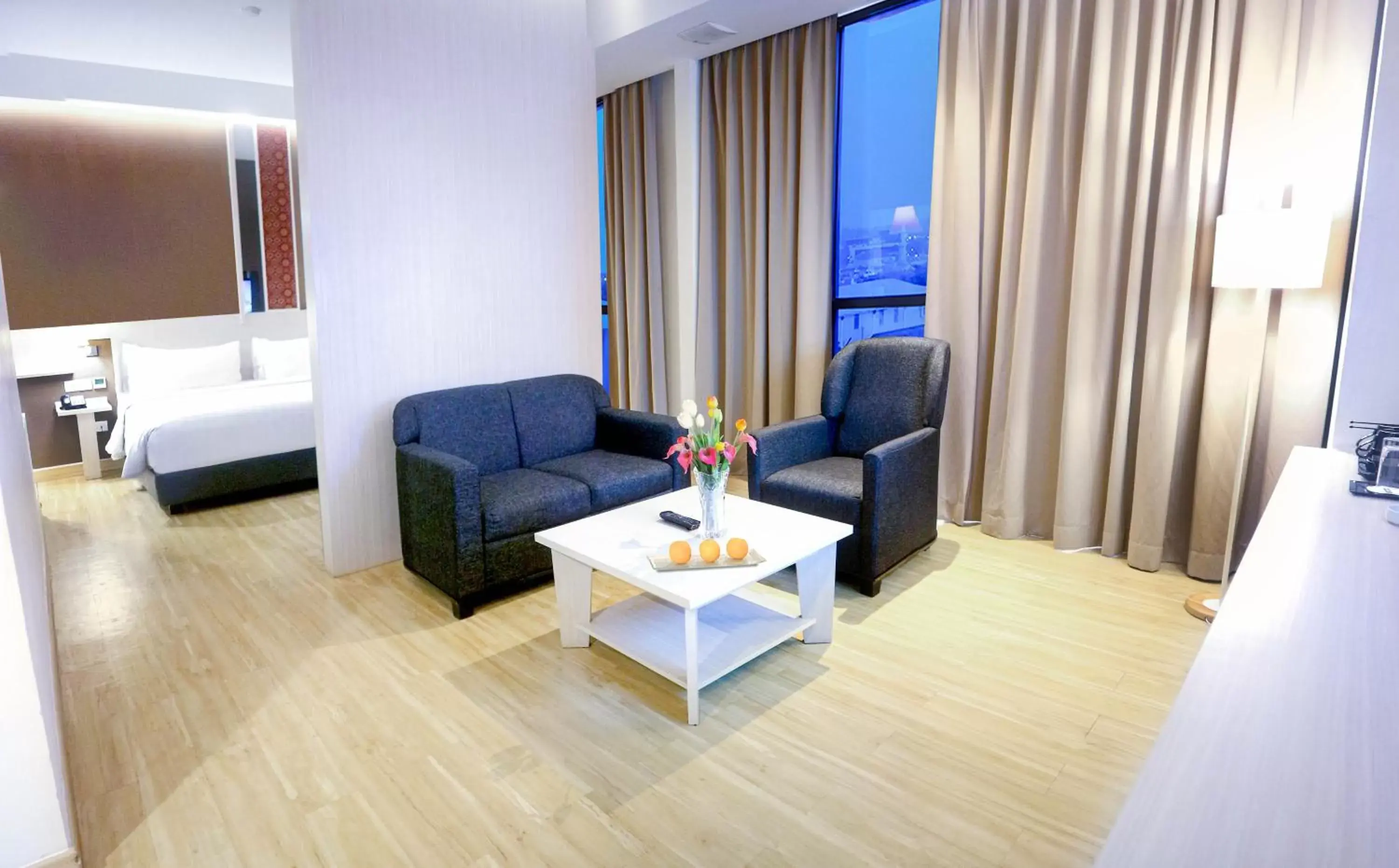 Junior Suite in Harper Palembang by ASTON Junior Suite in Harper Palembang by ASTON