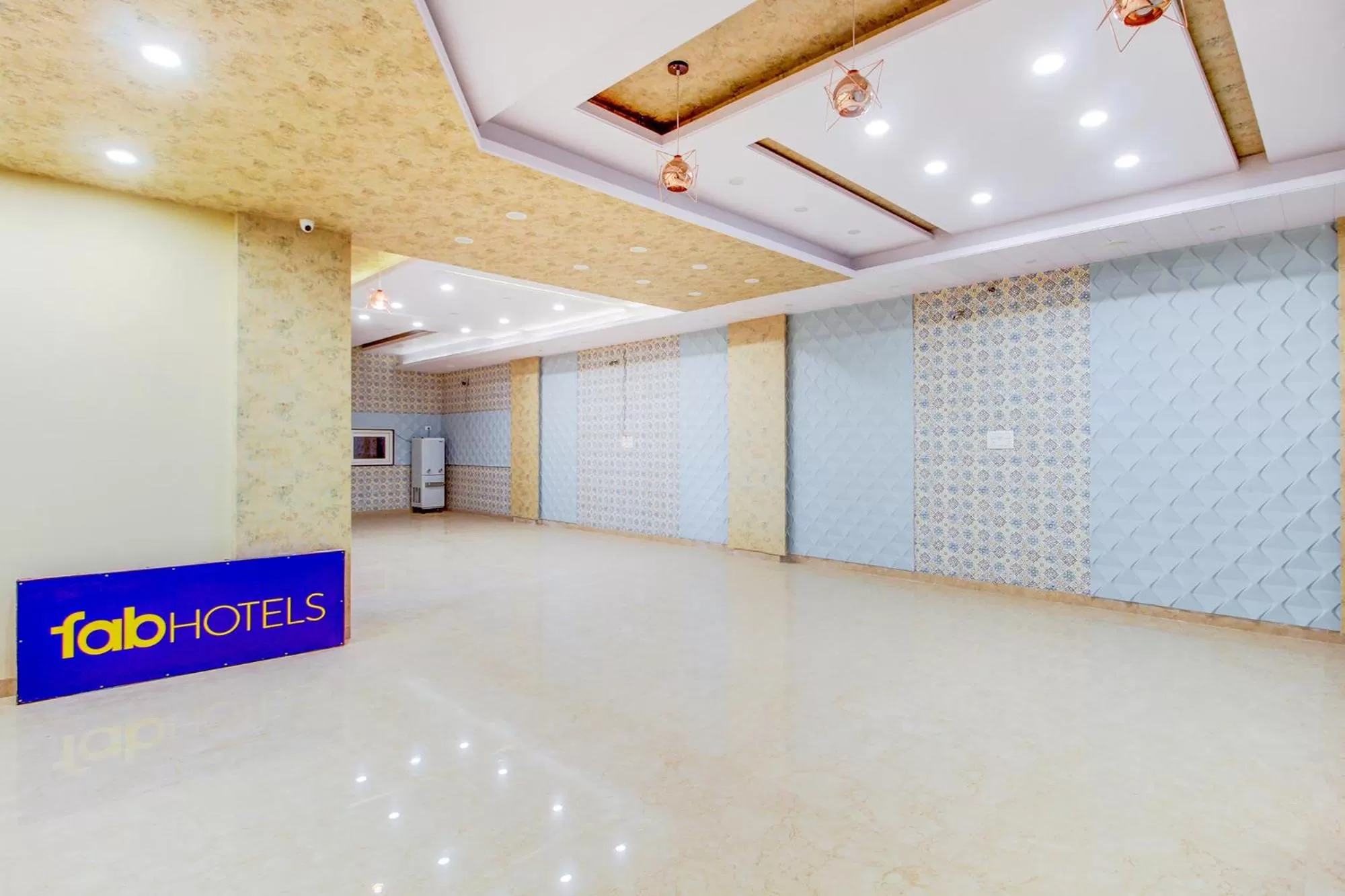 Seating area in FabHotel 7th Crossing Malviya Nagar