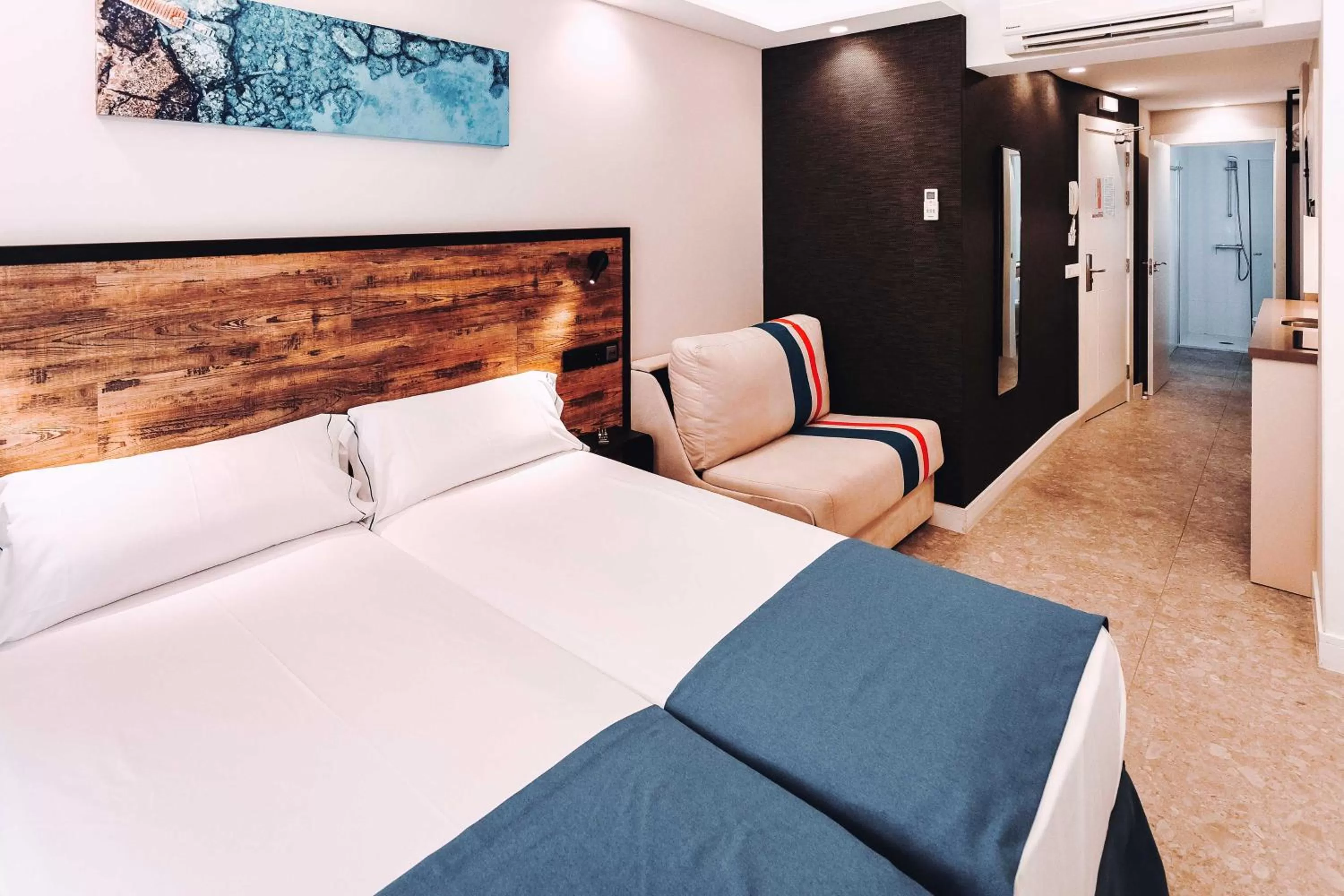 Bedroom, Bed in Posidonia Aparthotel