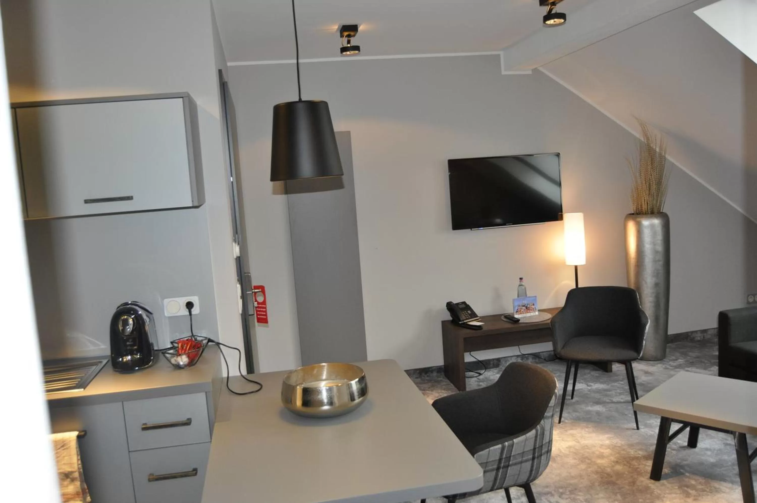 Photo of the whole room in StrandBerg's Designhotel Viktoria