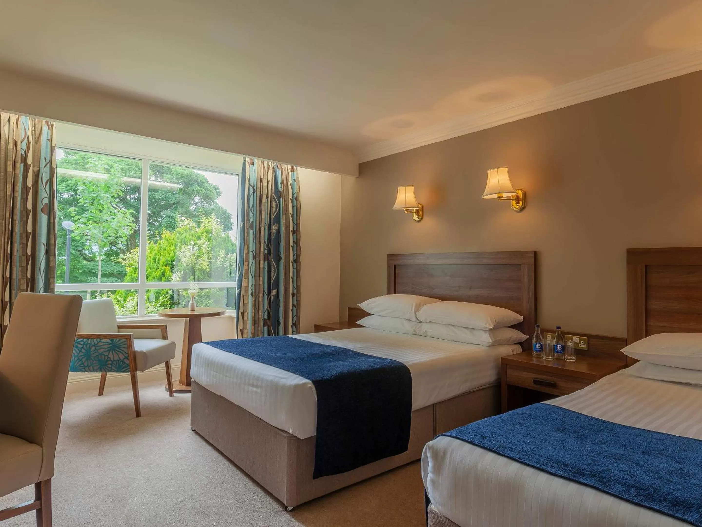 Bedroom, Bed in Ballyroe Lodge