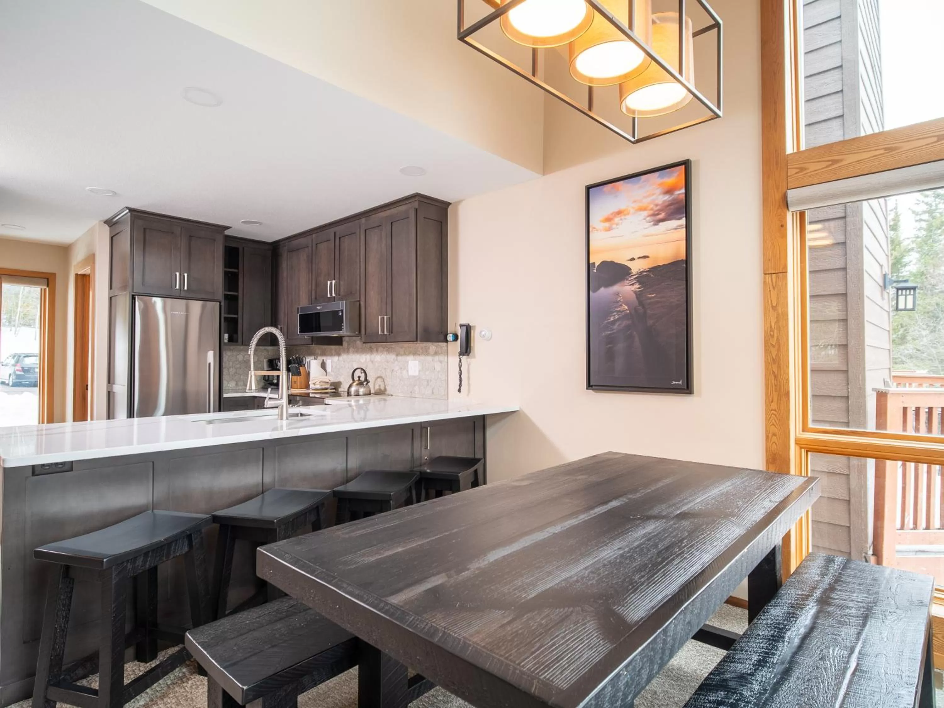 Kitchen/Kitchenette in Caribou Highlands Lodge
