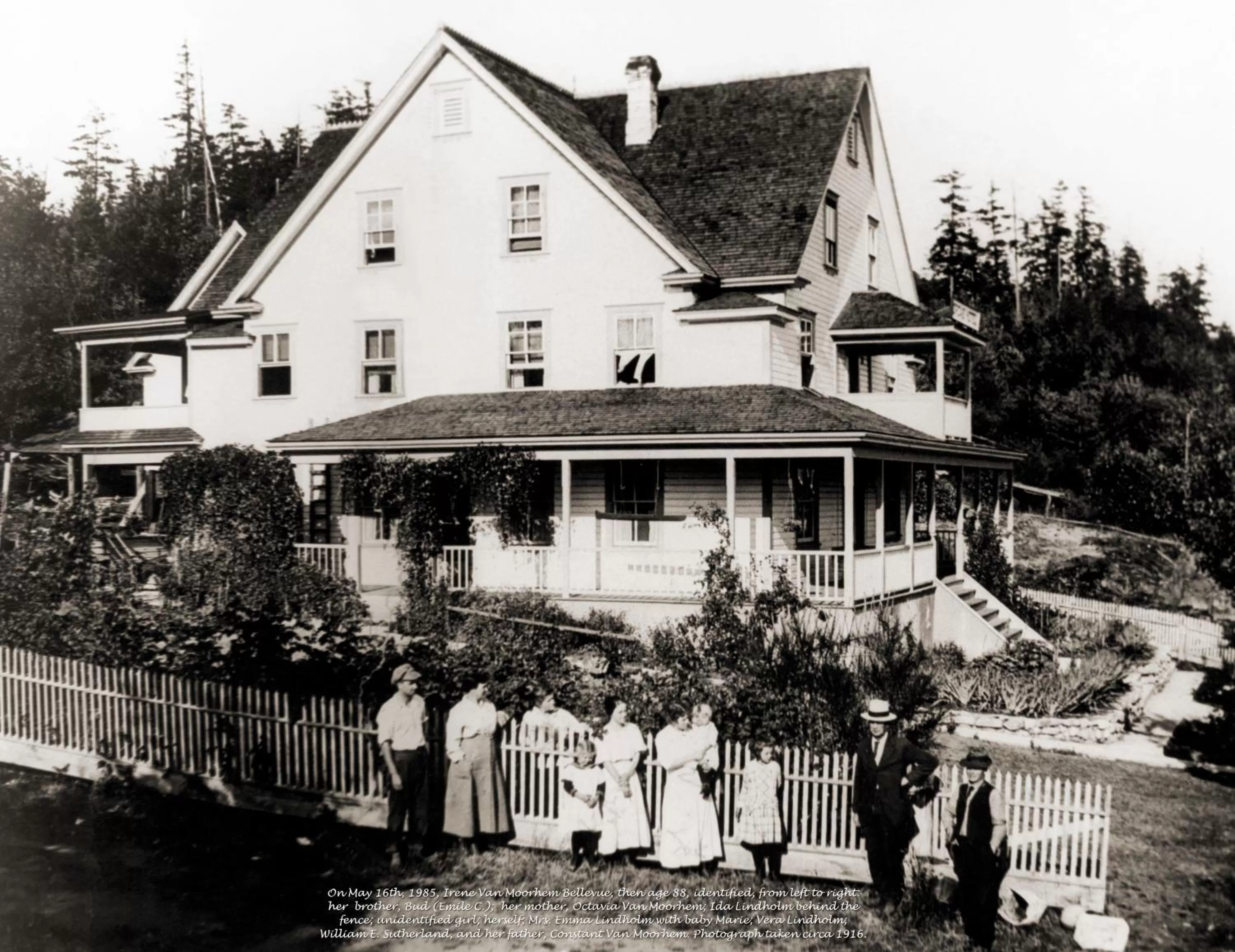 Landmark view in Orcas Hotel