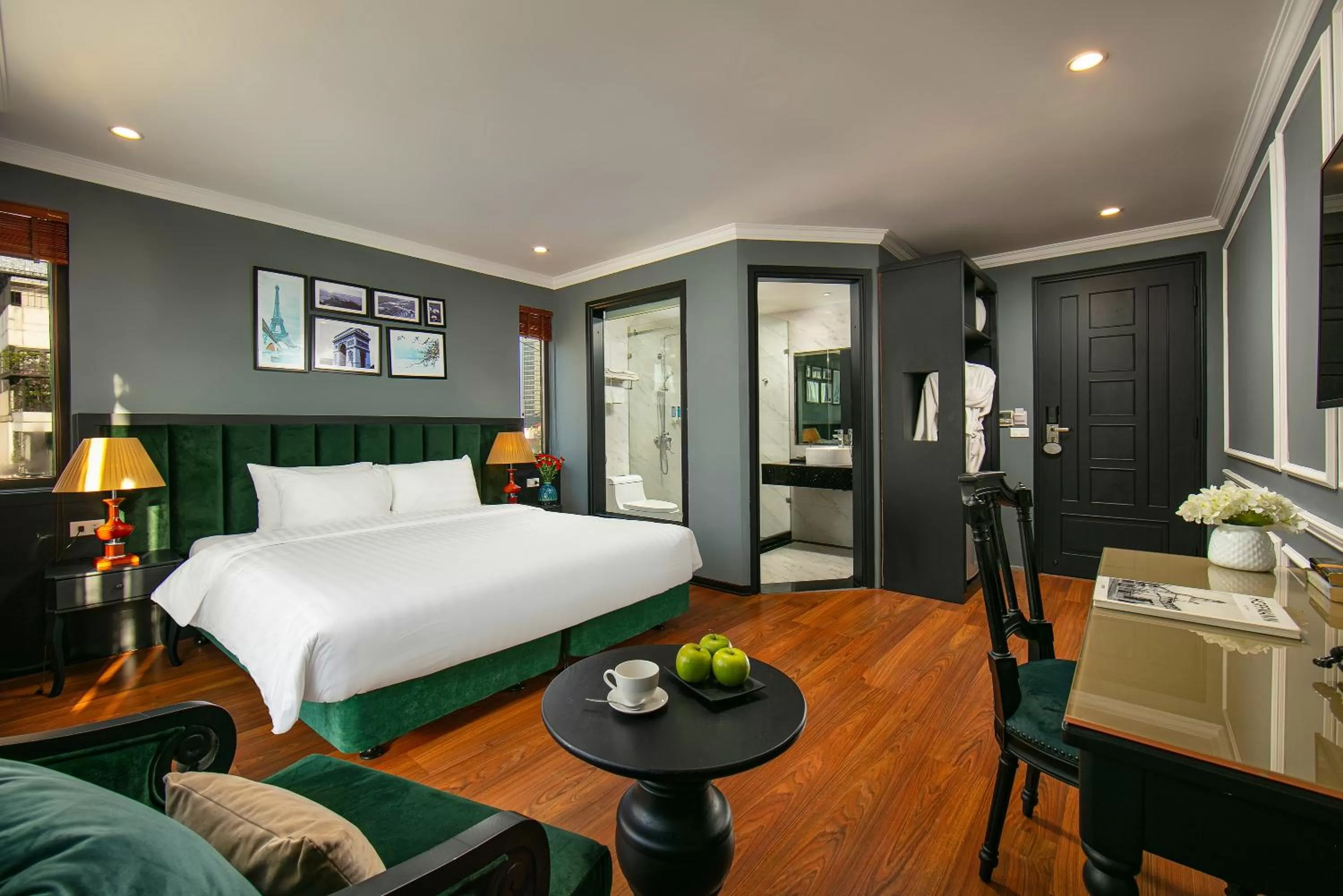 Bedroom in La Selva Premium Hotel