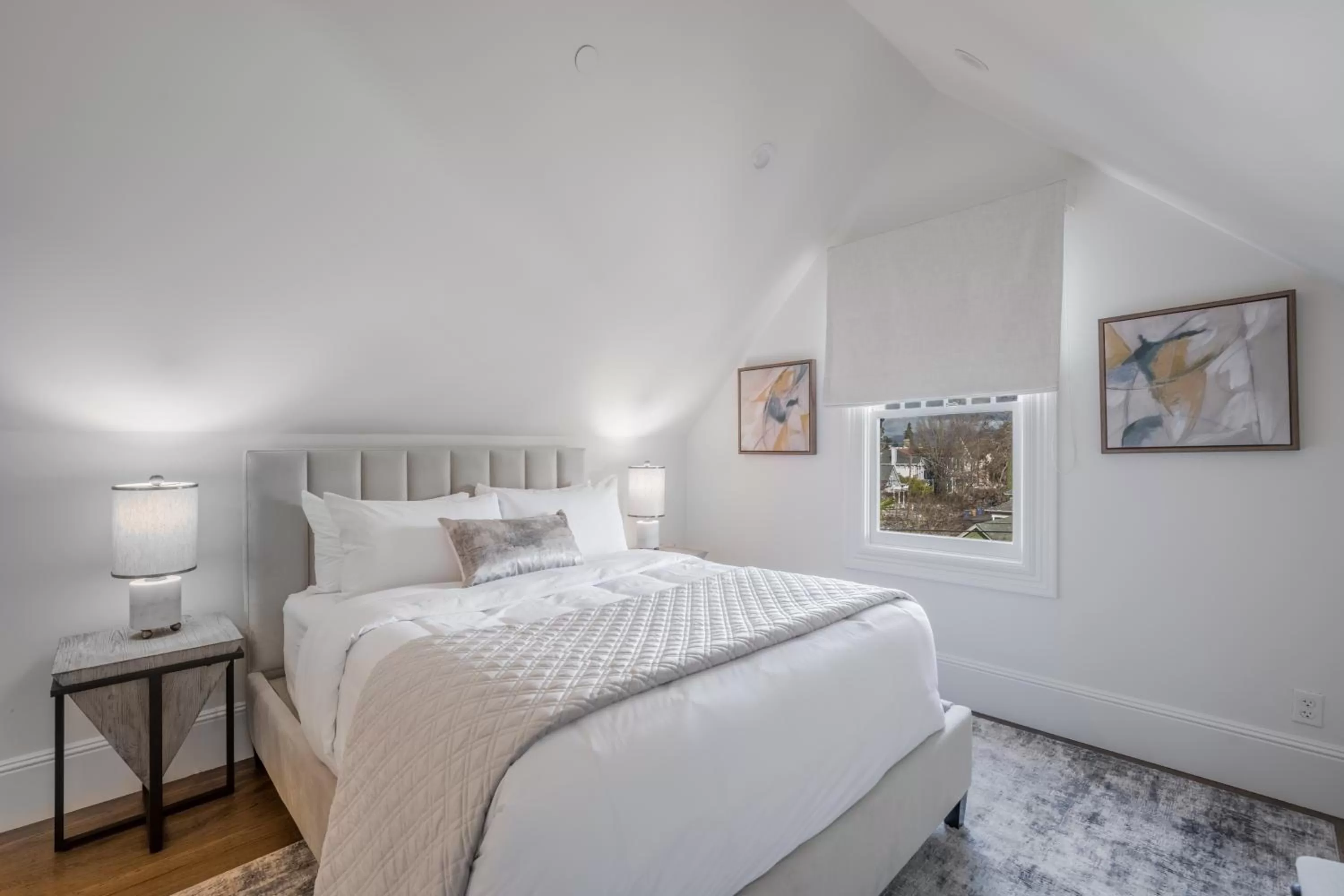 Bed in The George - Luxury Boutique Inn