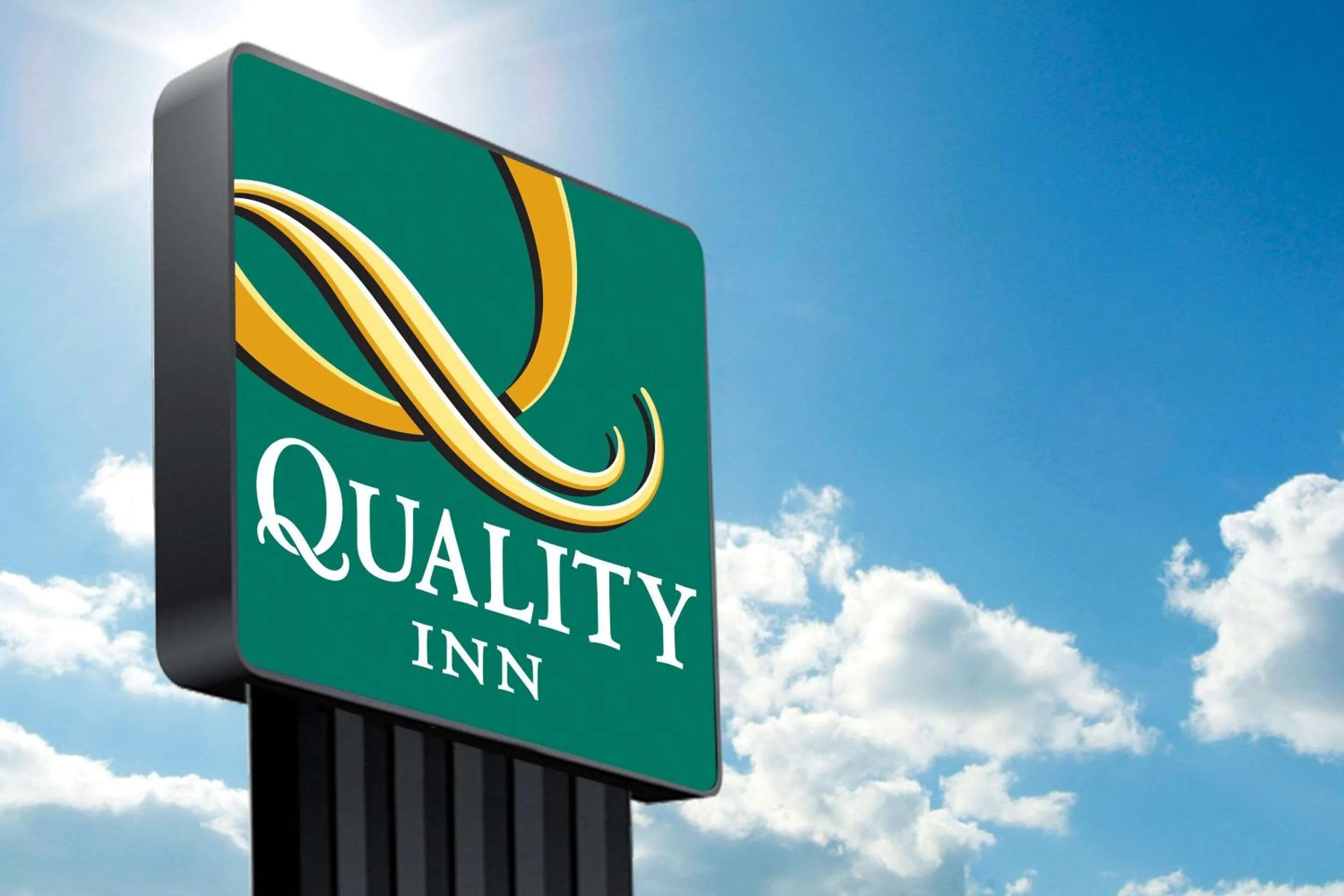 Property building in Quality Inn Victorville - Hesperia I-15