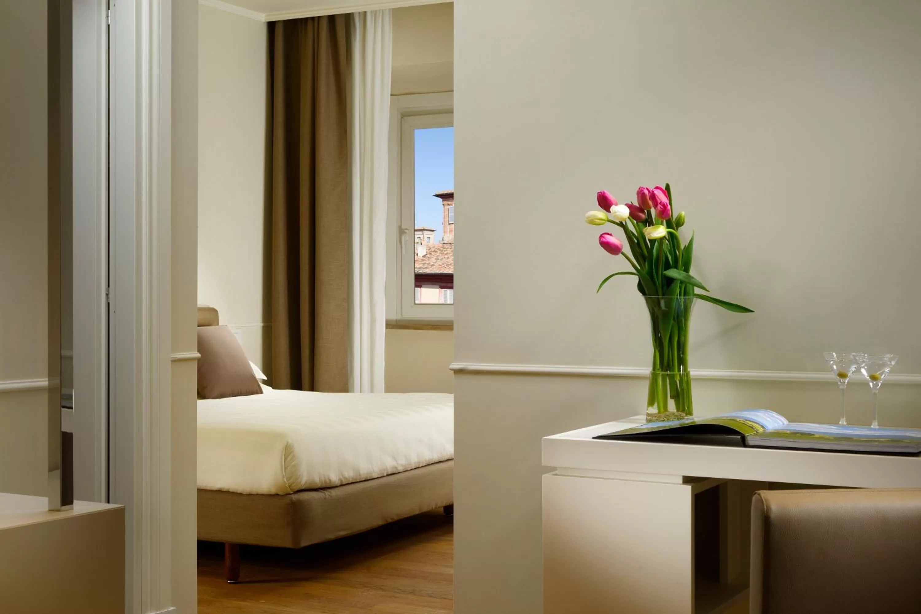 Seating area, Bed in Locanda della Posta, Boutique Hotel