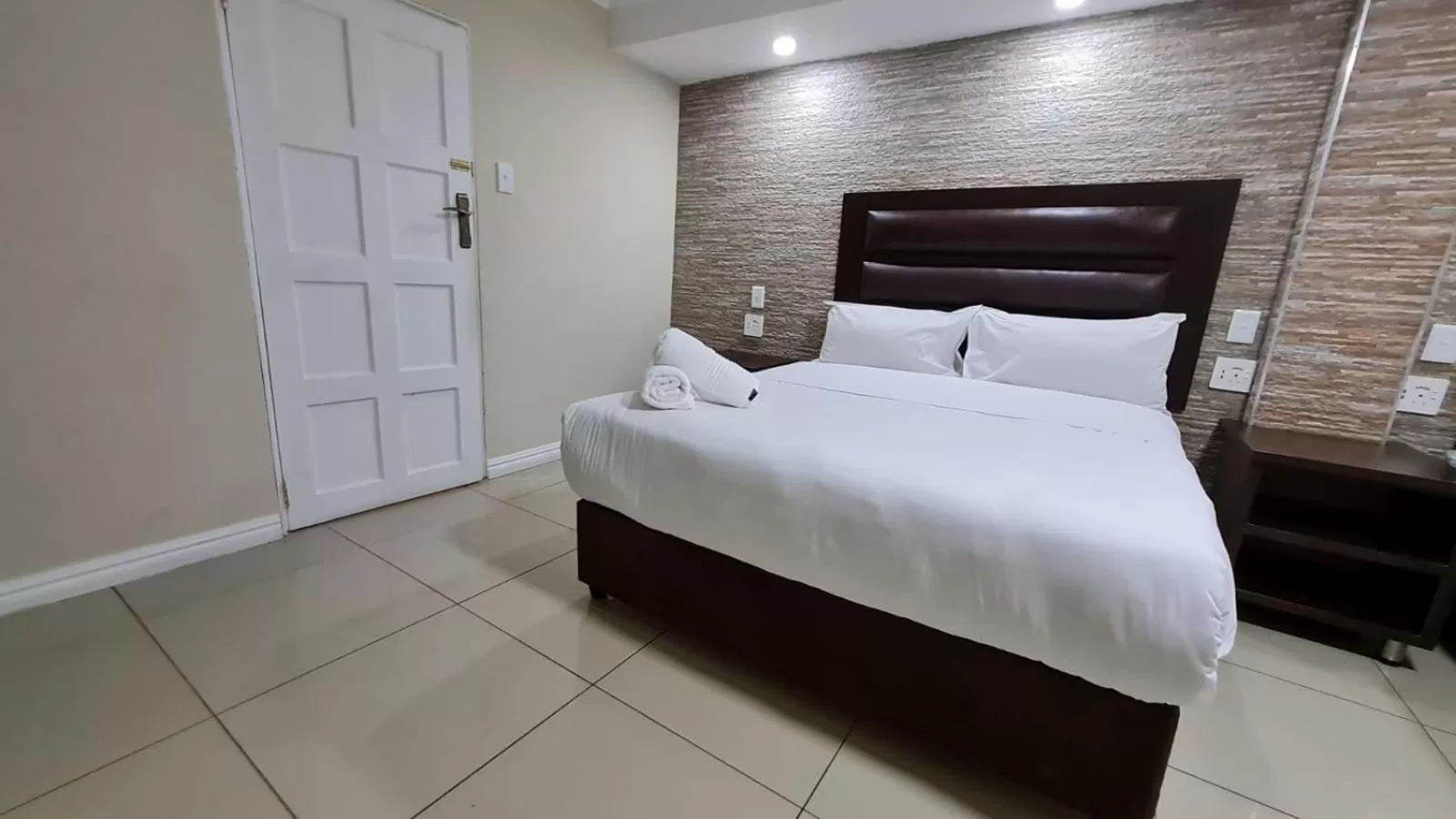 Bed in Bayside Hotel Pinetown