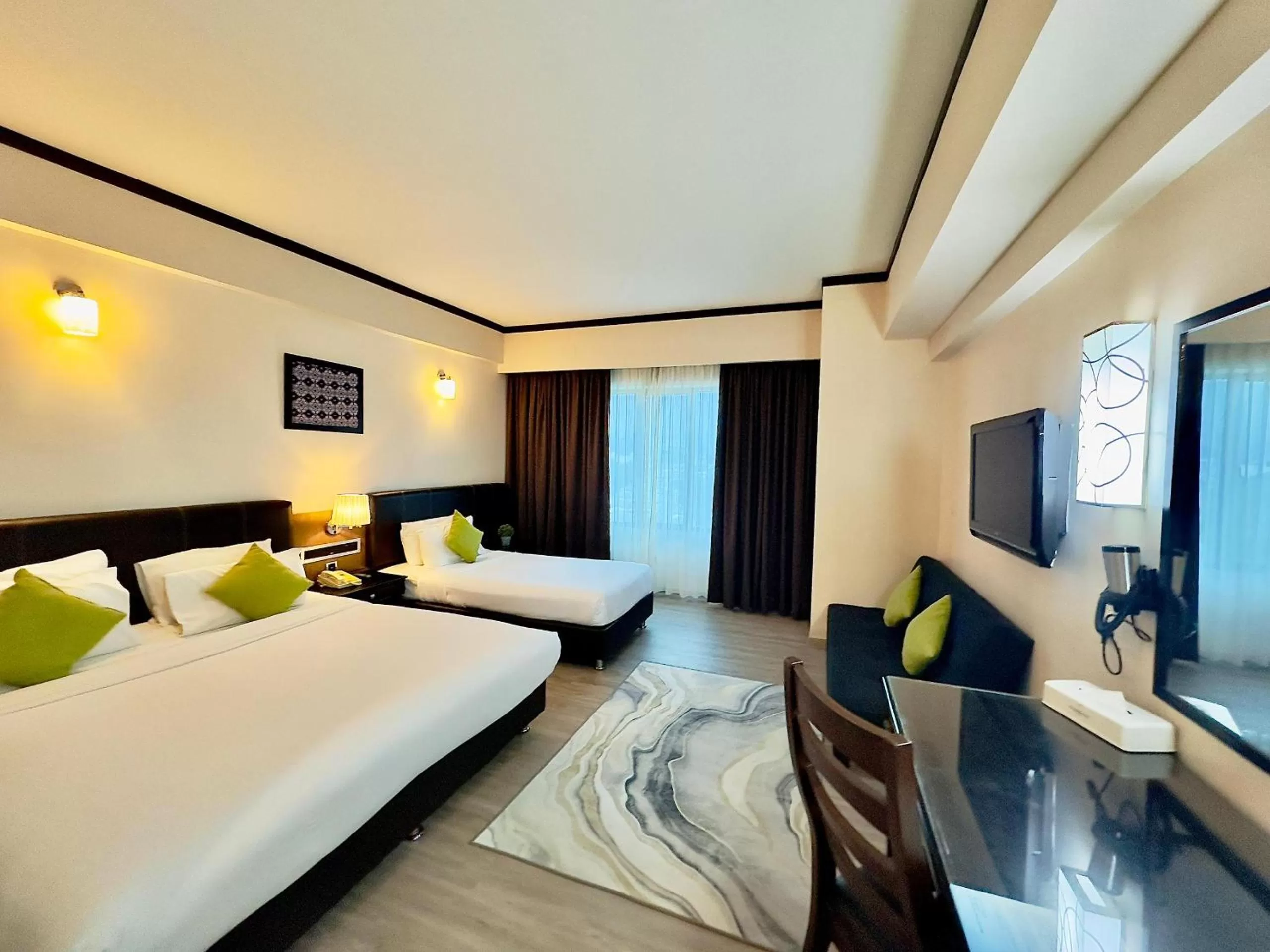 Bedroom, Bed in Kinta Riverfront Hotel & Suites