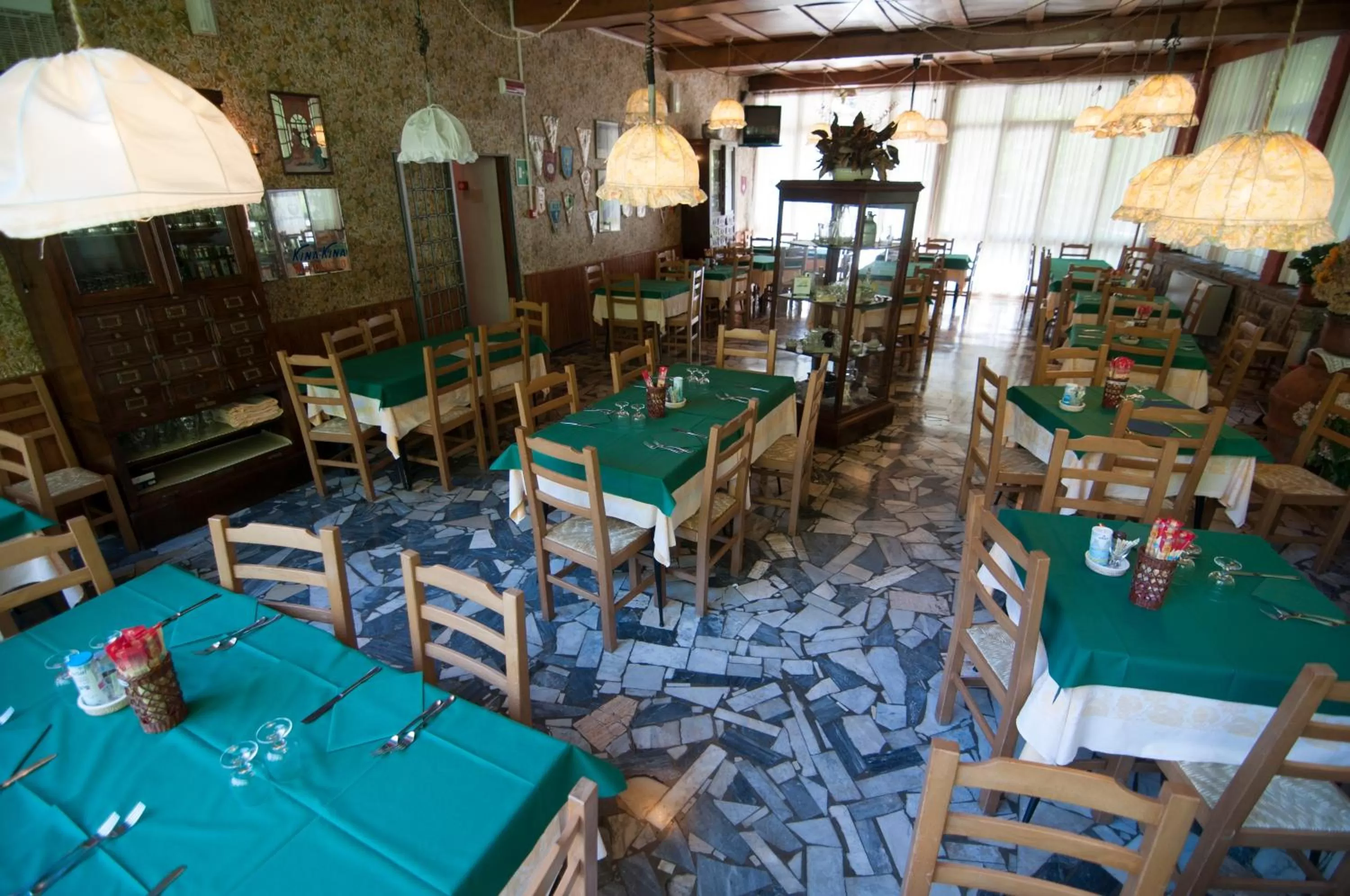 Lounge or bar, Restaurant/Places to Eat in Tre Fiumi