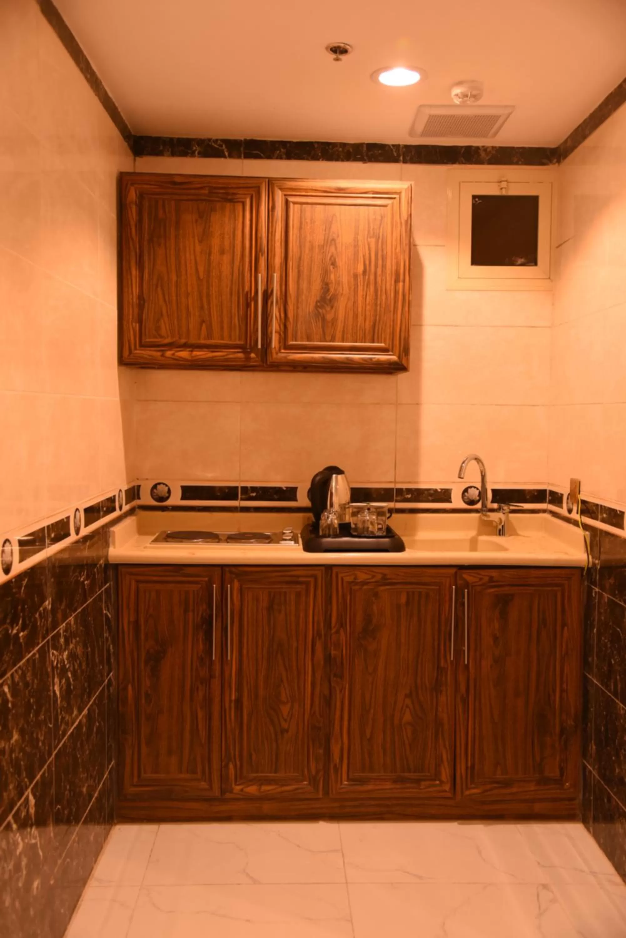 Deluxe Double or Twin Room in Al Andlus Palace 2 Hotel فندق قصر الاندلس 2