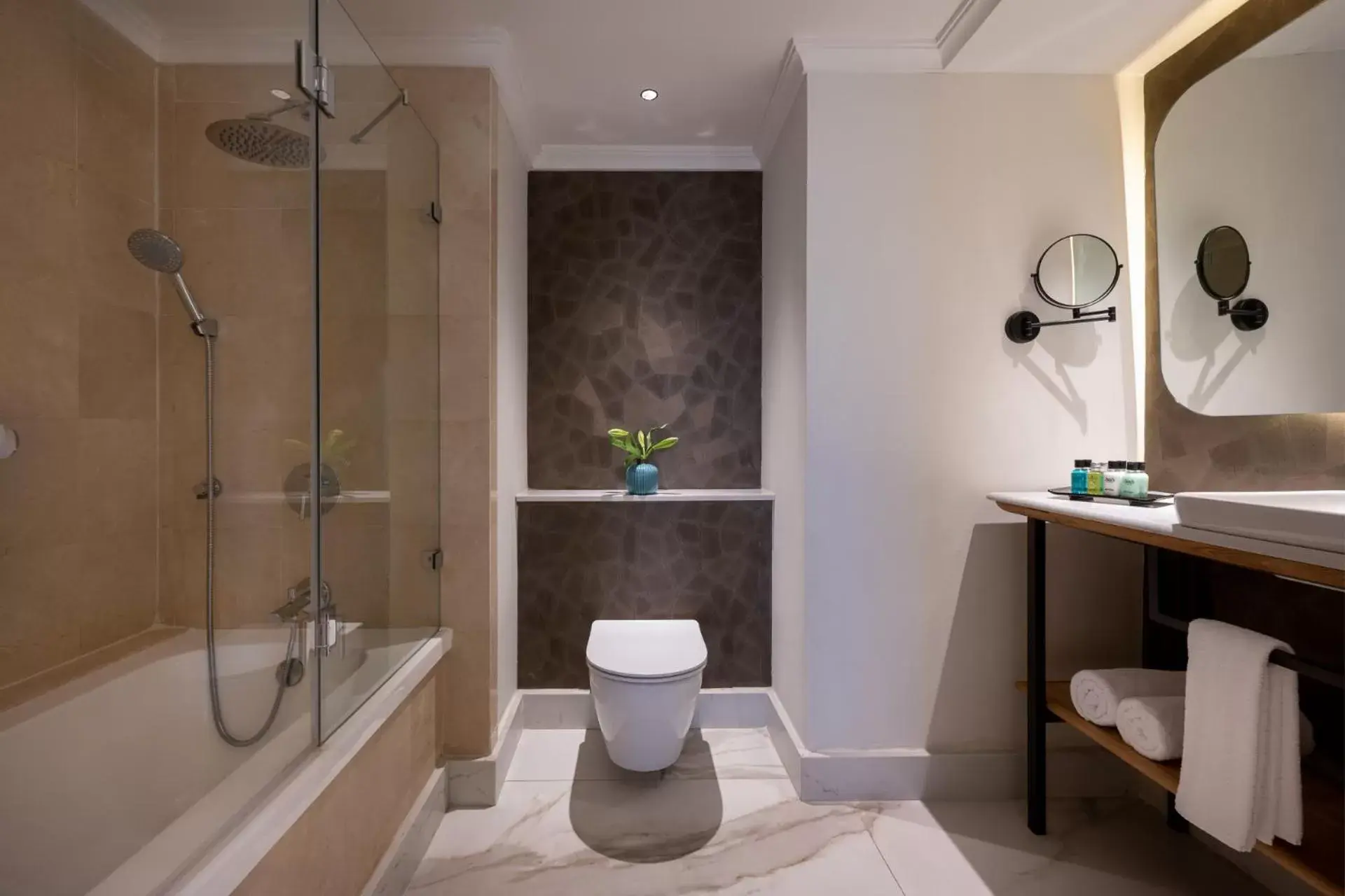 Royal Two Bedroom Suite Premium with Balcony (2 Adults + 3 Children) in Aria Royal Two Bedroom Suite Premium with Balcony (2 Adults + 3 Children) in Aria