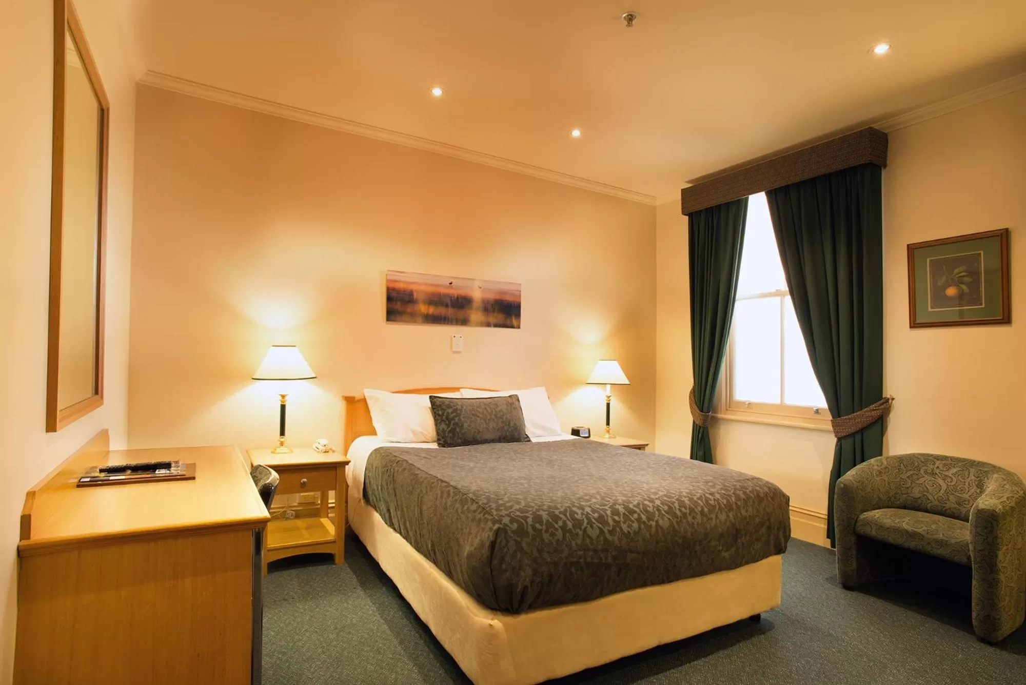 Bed in Loxton Community Hotel Motel