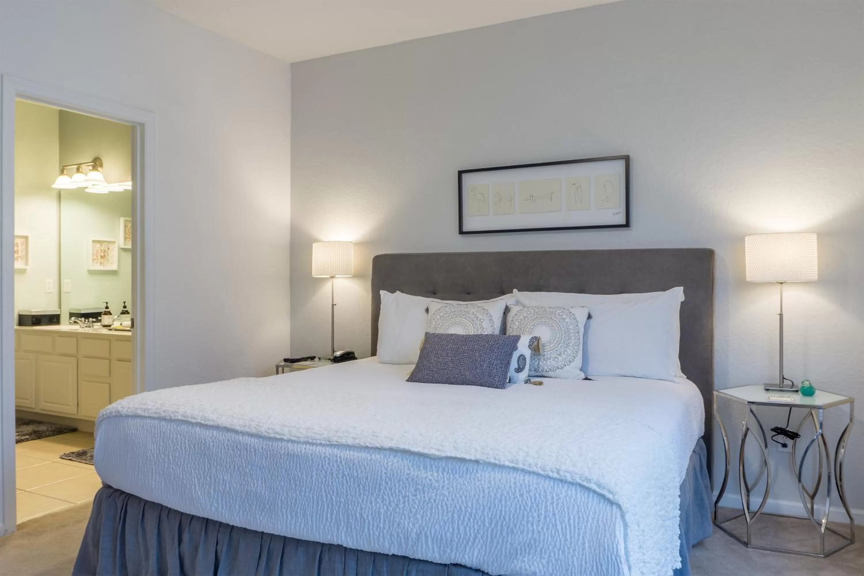 Bedroom, Bed in Orlando Escape