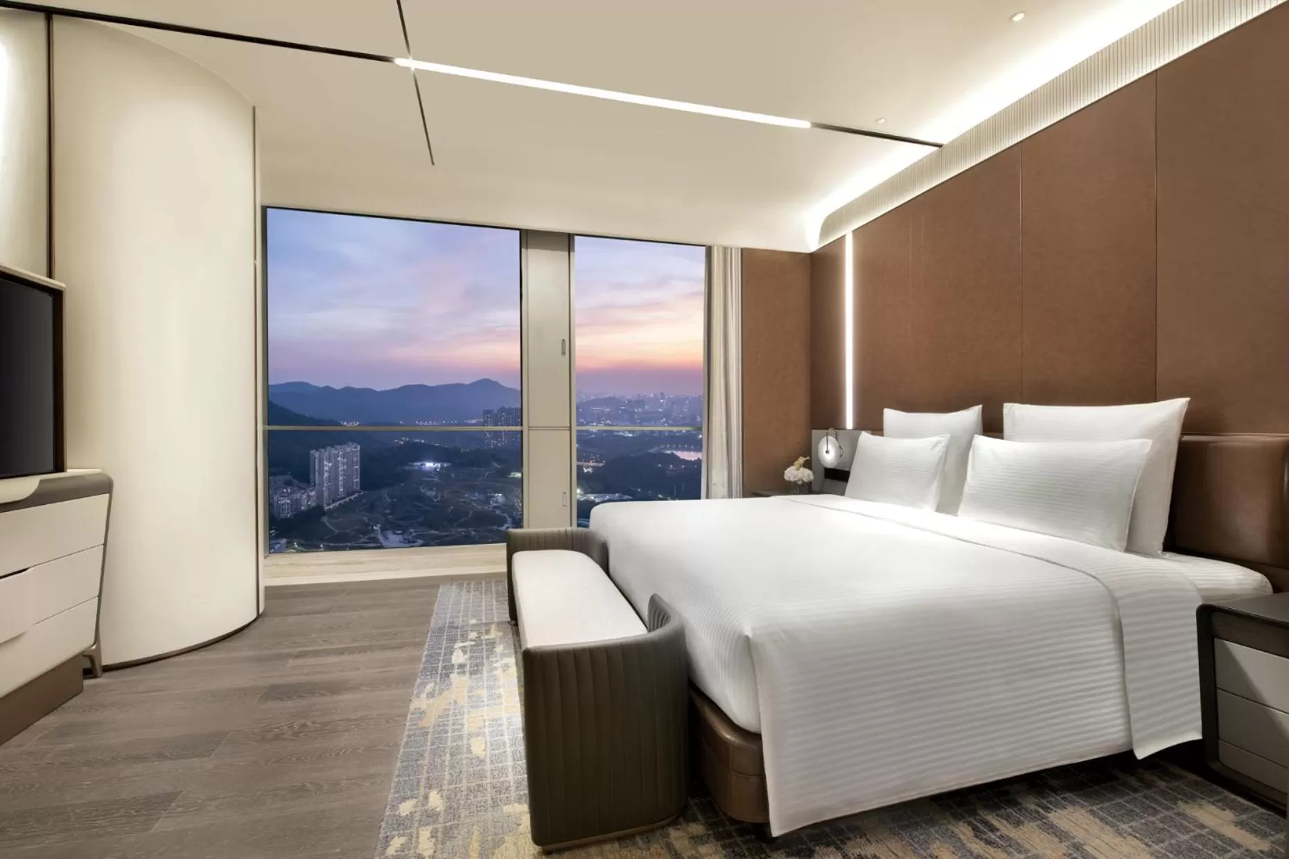 Bed in Pullman Shenzhen North