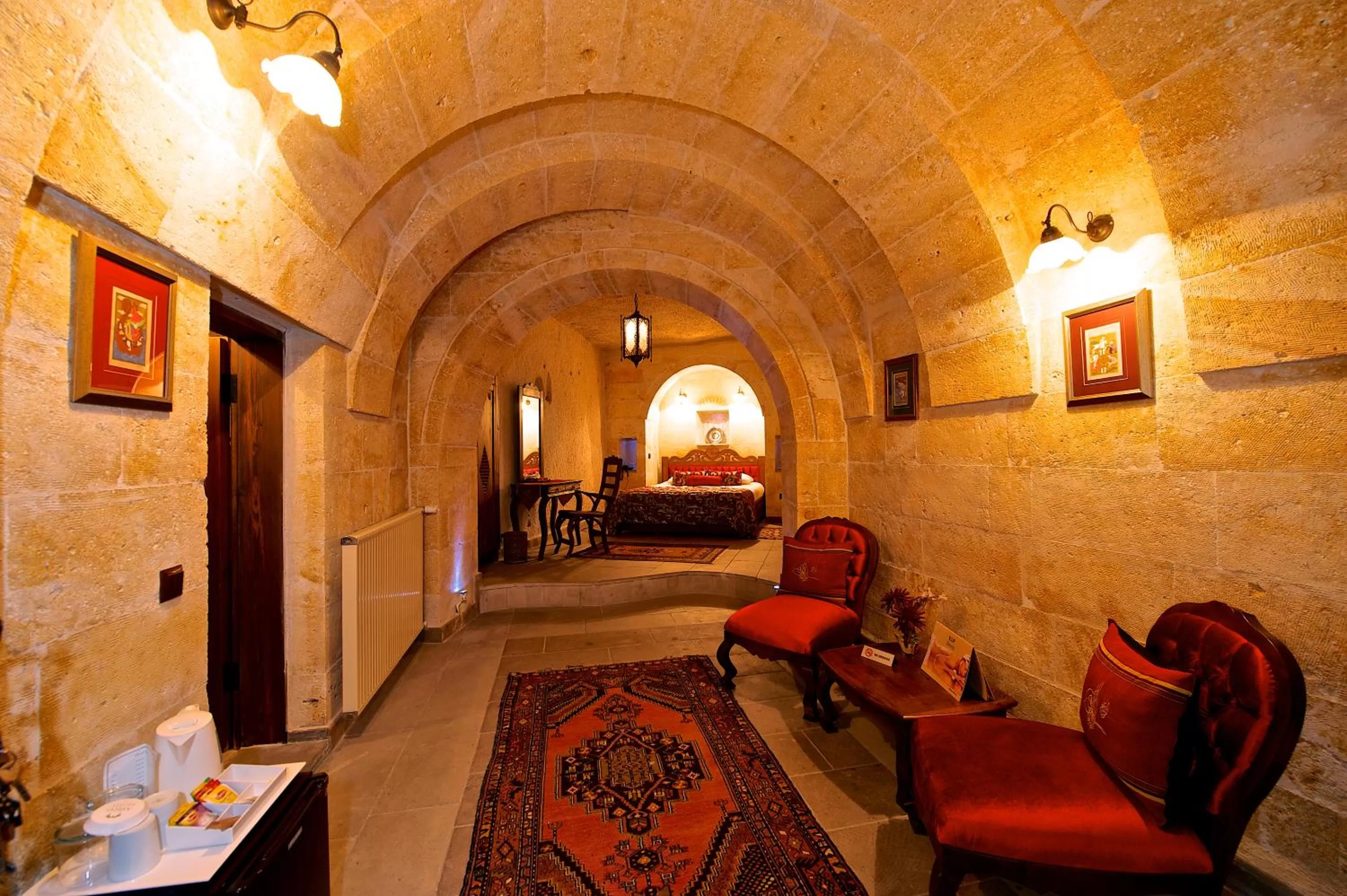 Photo of the whole room in Miras Hotel