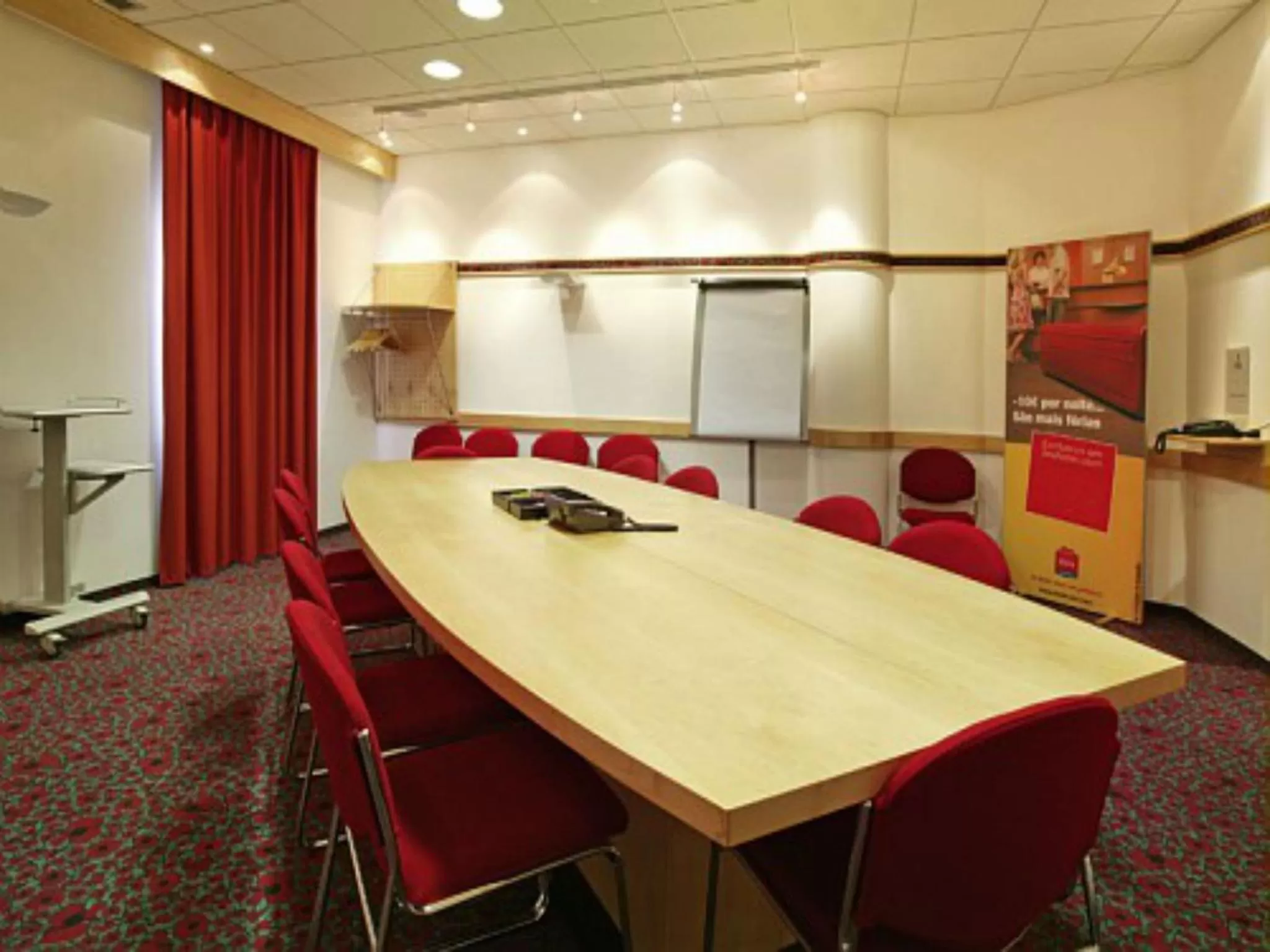 Business facilities in Hotel ibis Lisboa Saldanha