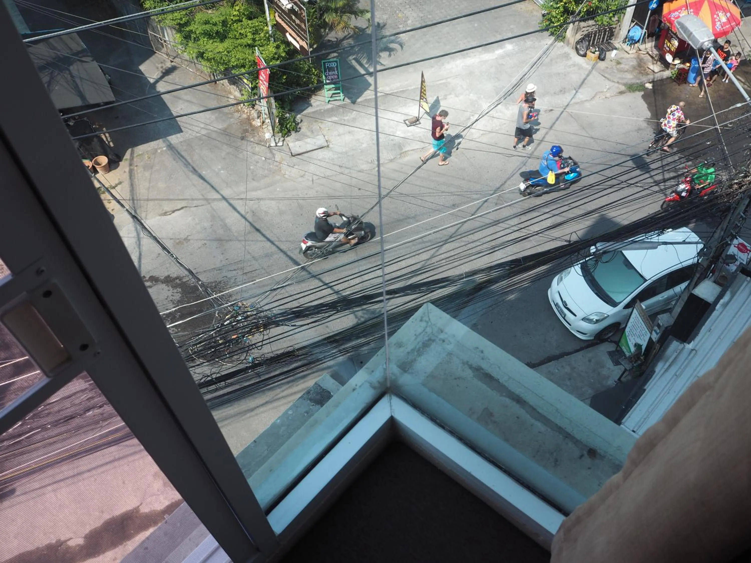 Seating area in Habitat Hotel