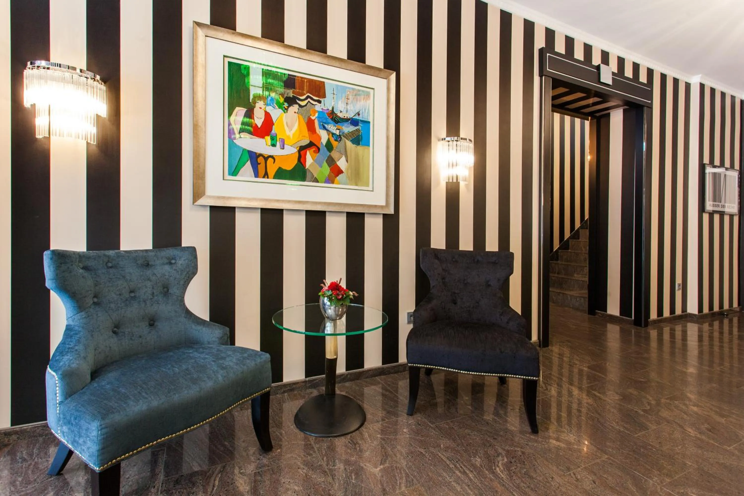 Lobby or reception in The Domicil Hotel Frankfurt City