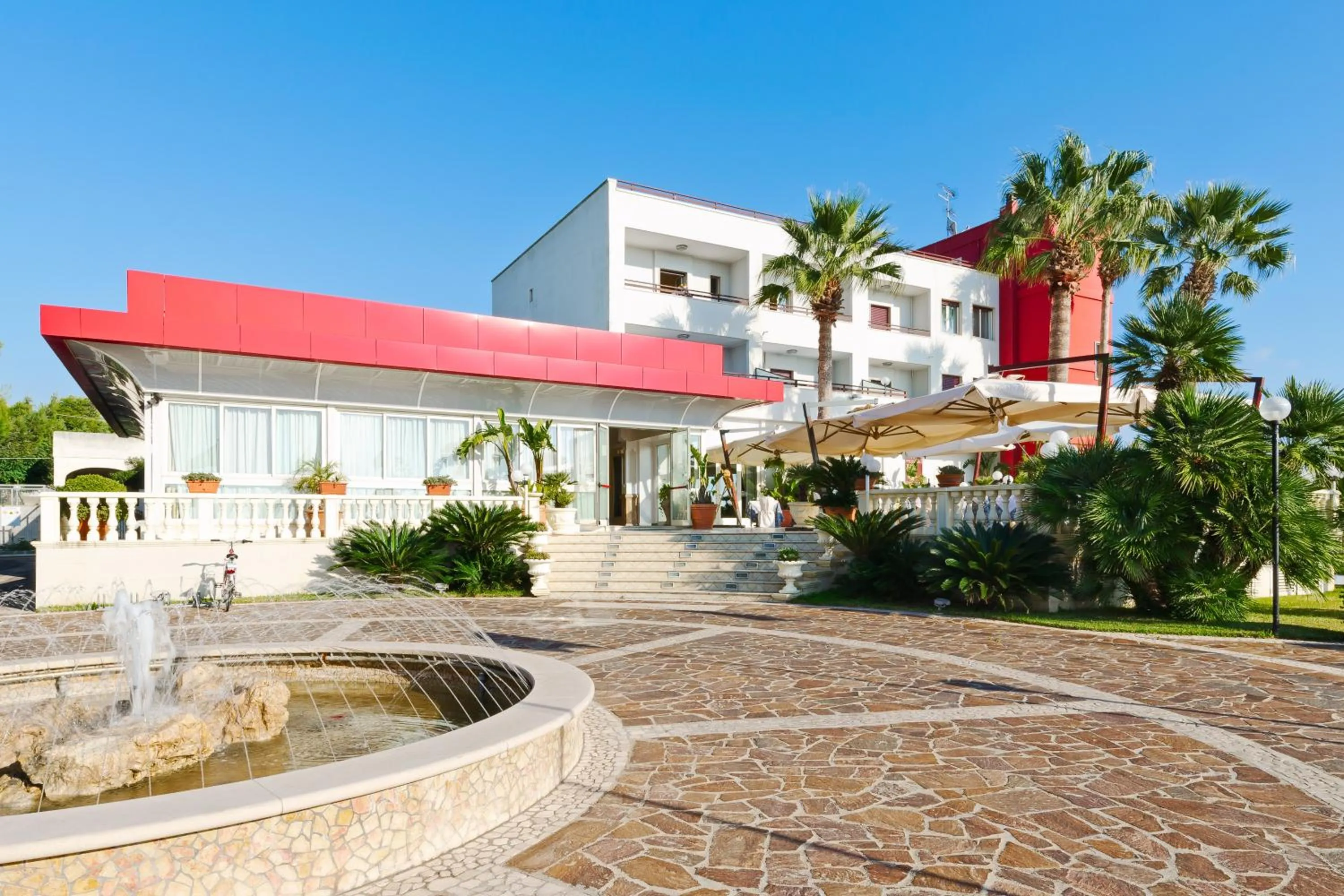 Property building in Hotel Mediterraneo