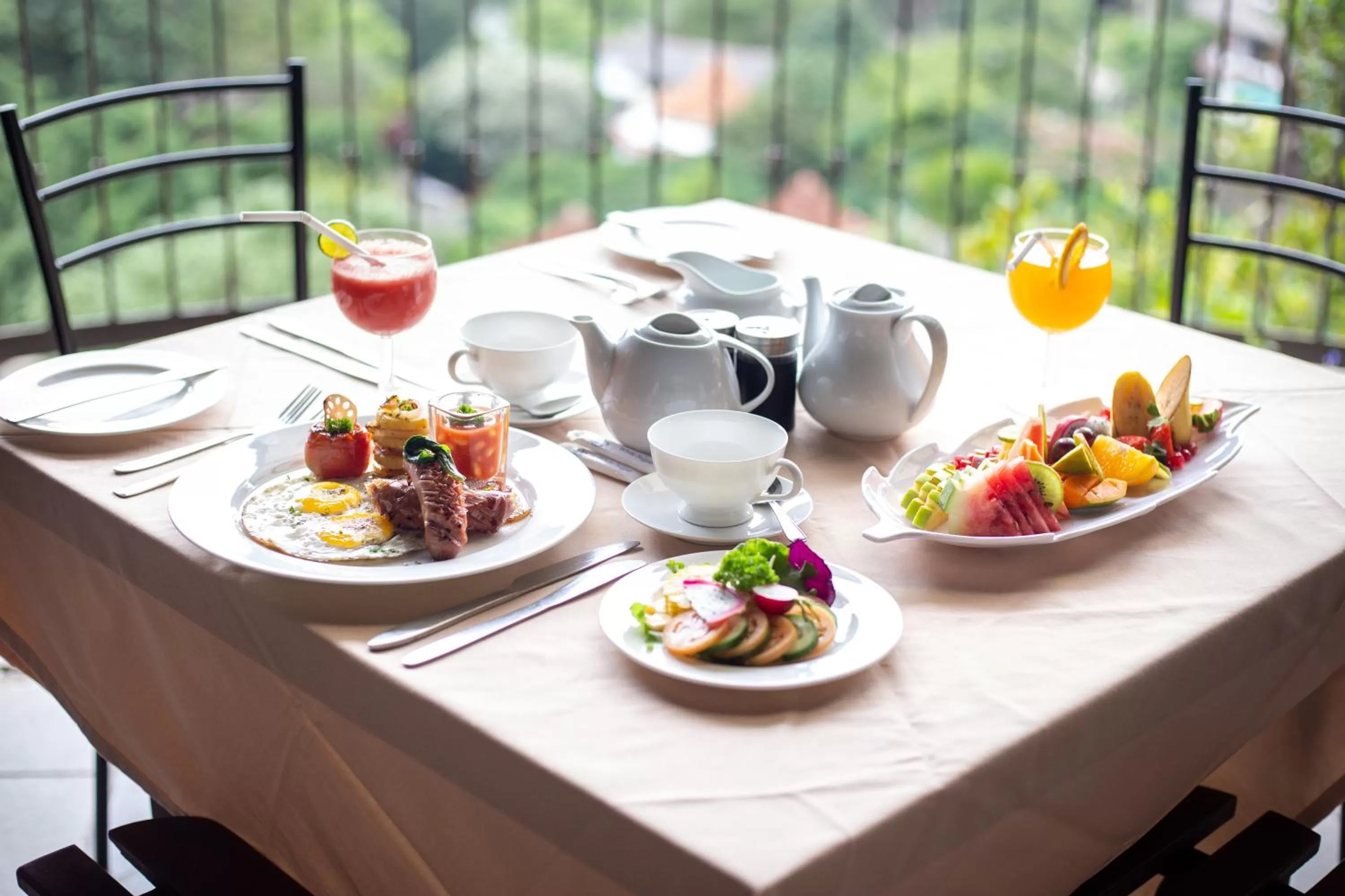 Buffet breakfast in Piumara Residence