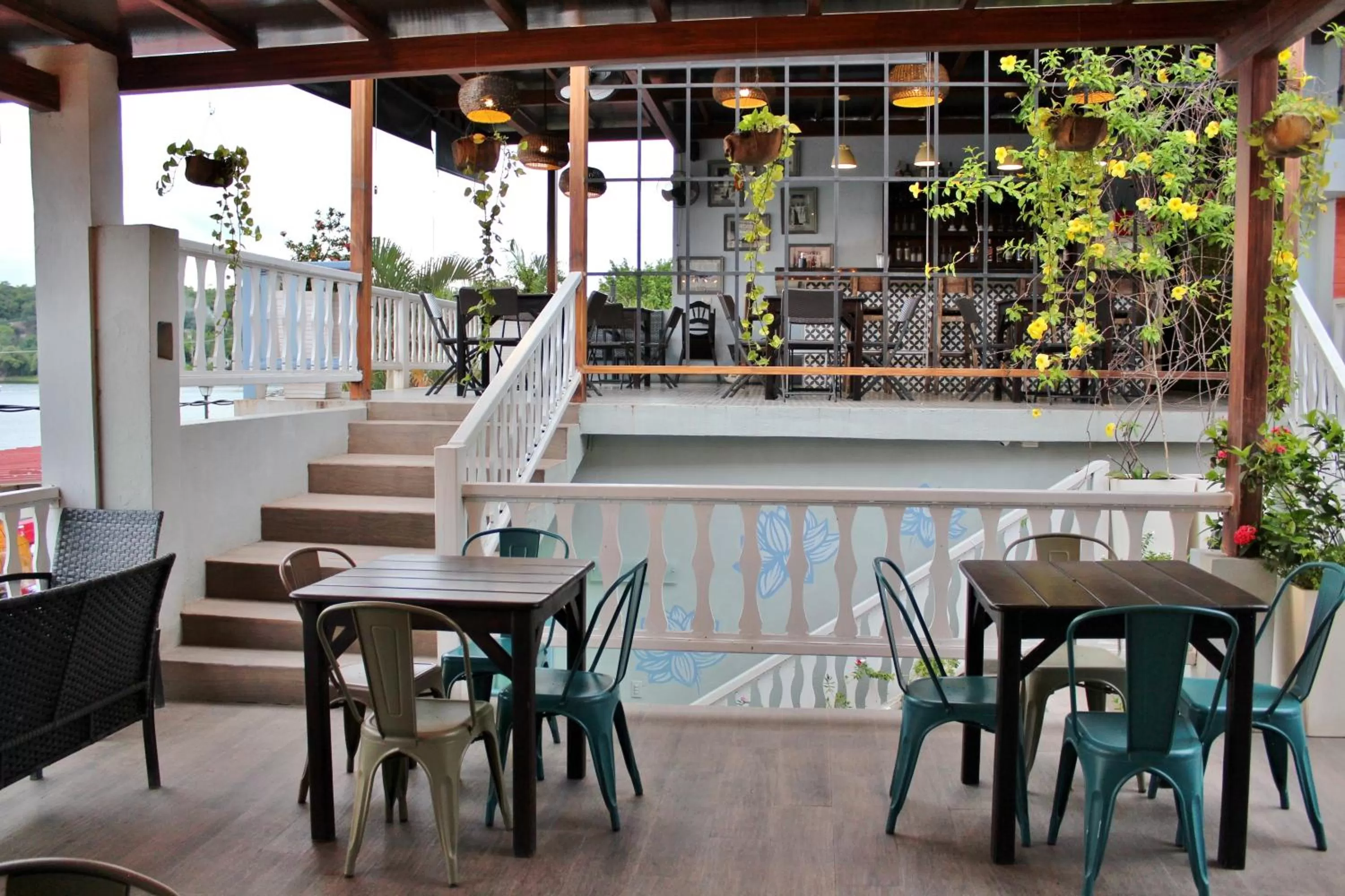 Restaurant/places to eat in Hotel Casona de La Isla