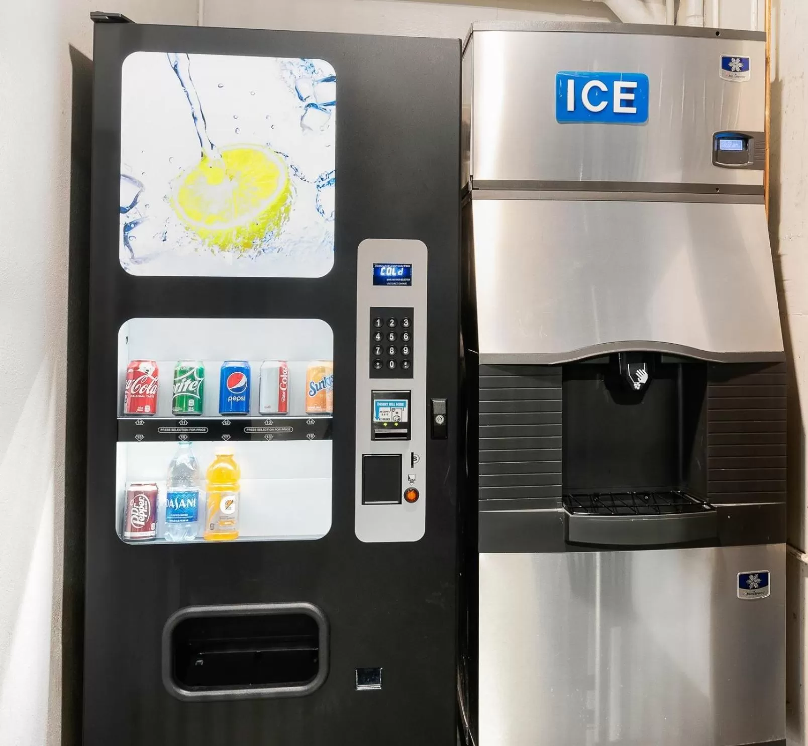 On-site shops in Best Western Red Coach Inn