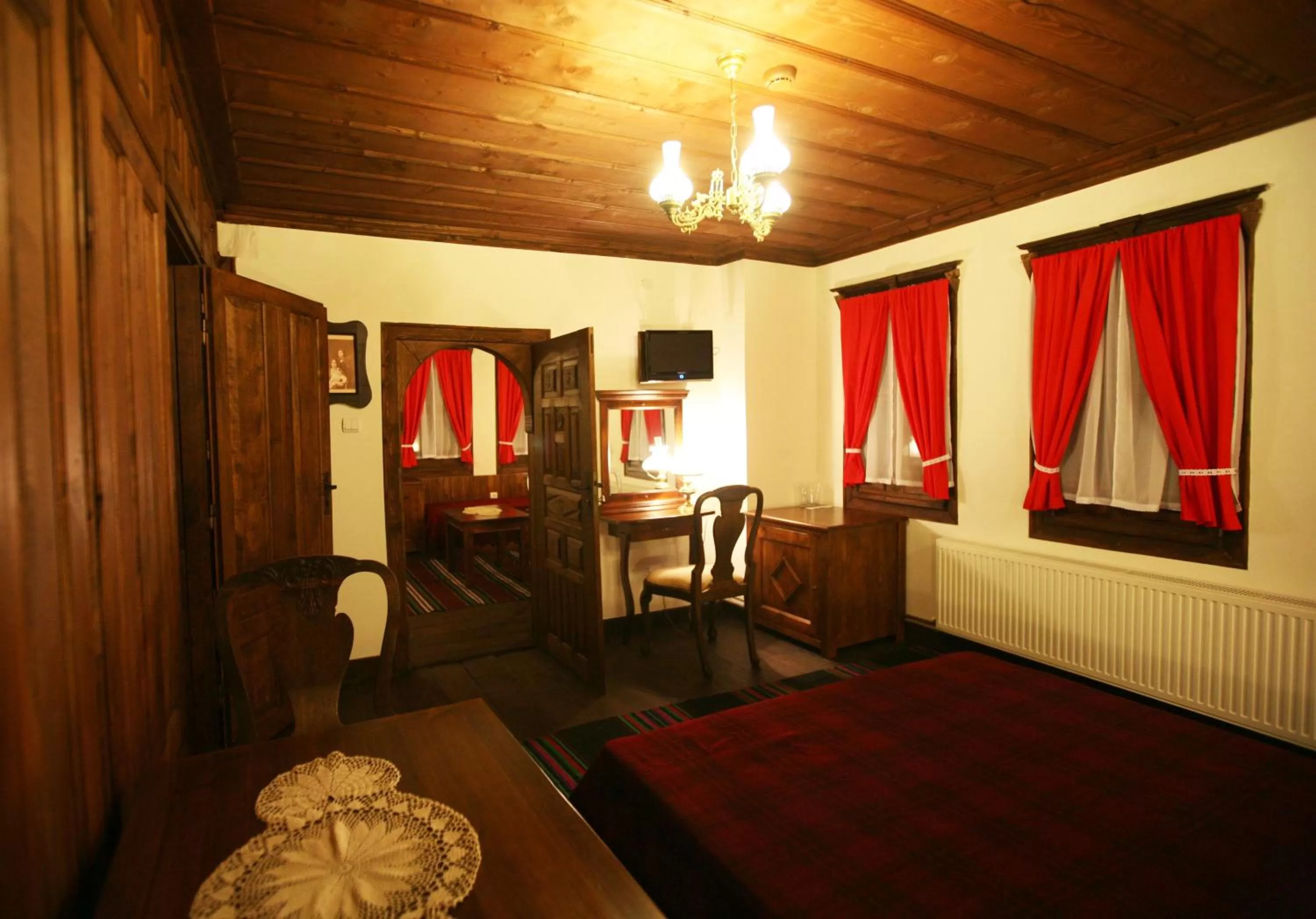 Bed, Seating Area in Djudjeva Kyshta Hotel