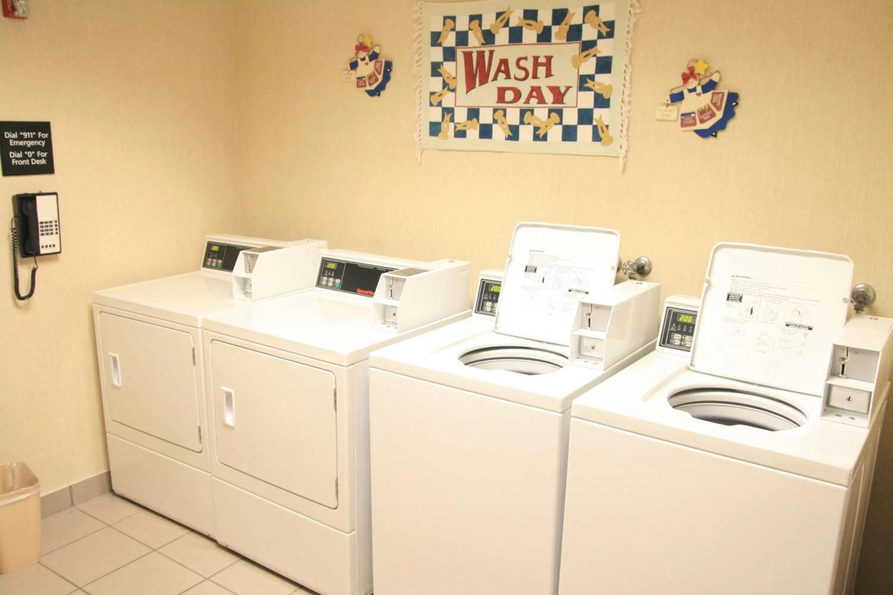 Property building in Hampton Inn & Suites Binghamton/Vestal